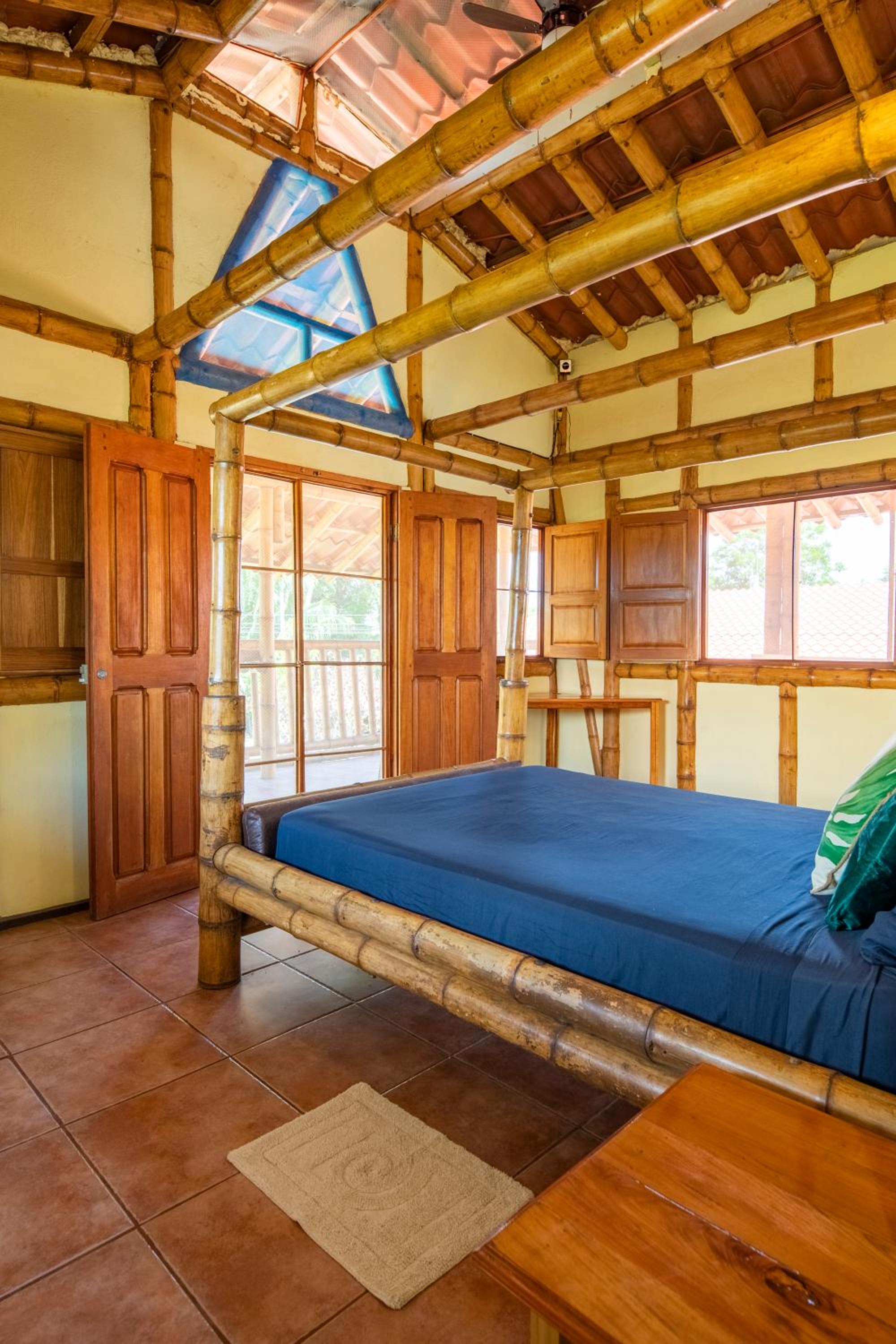 Pangea Lodge with Shared Pool at the Heart of Manzanillo