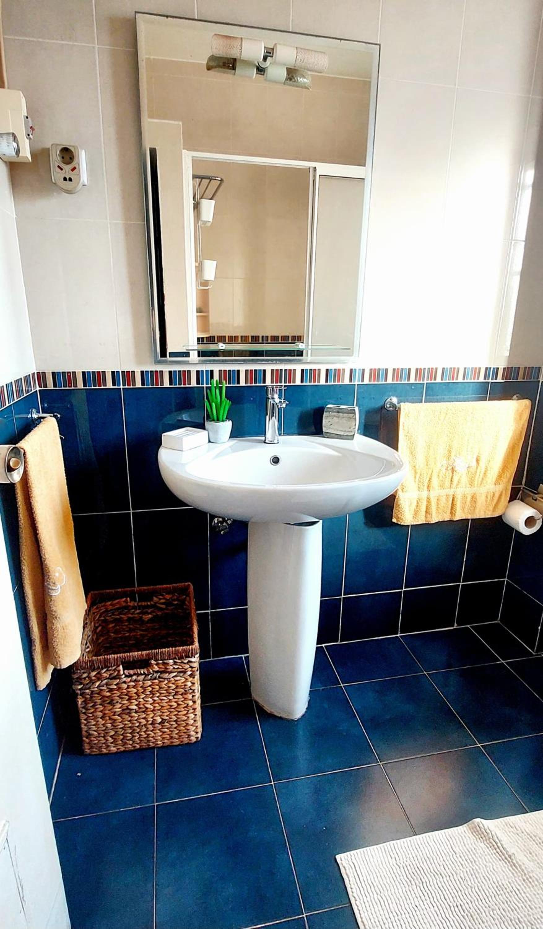 3br Bayfront, Vibrant in central Luanda