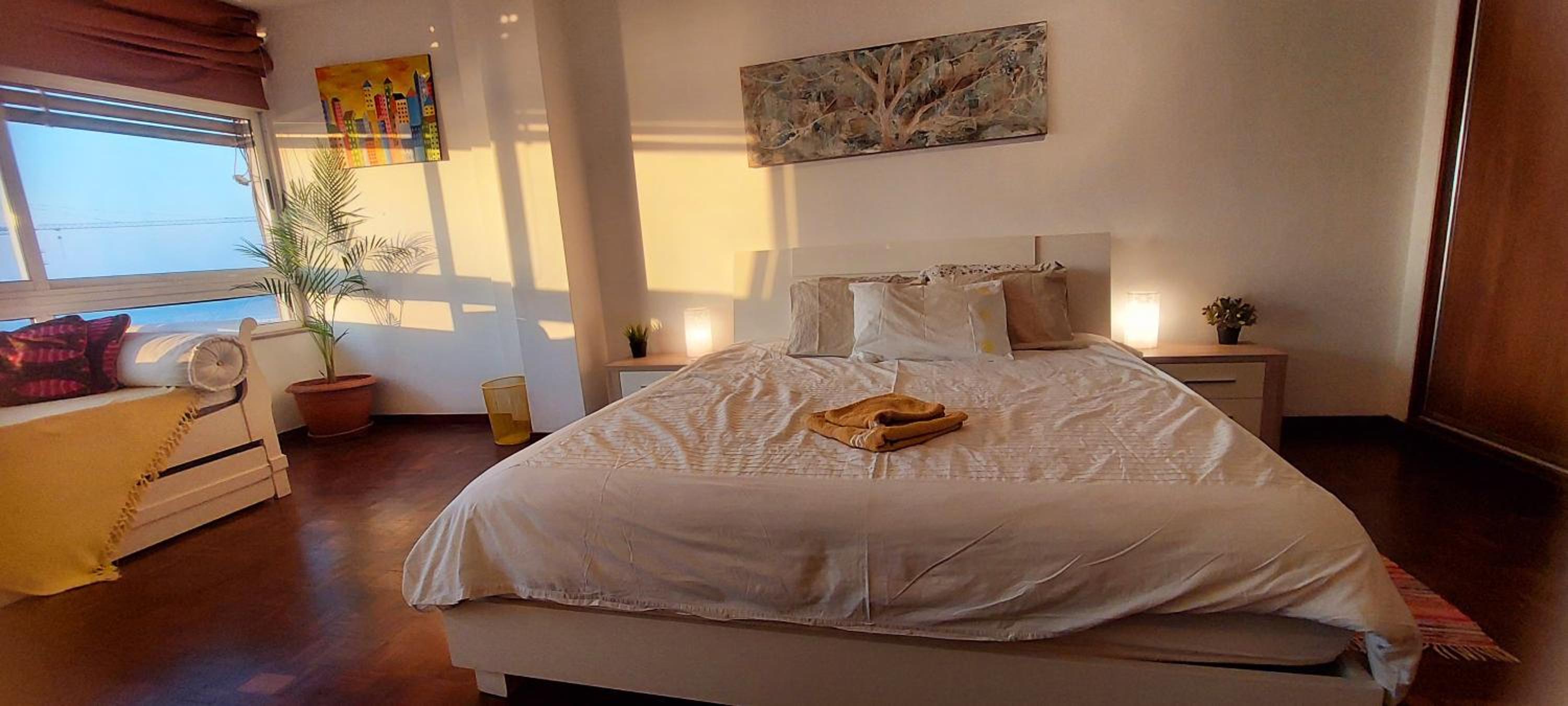 3br Bayfront, Vibrant in central Luanda