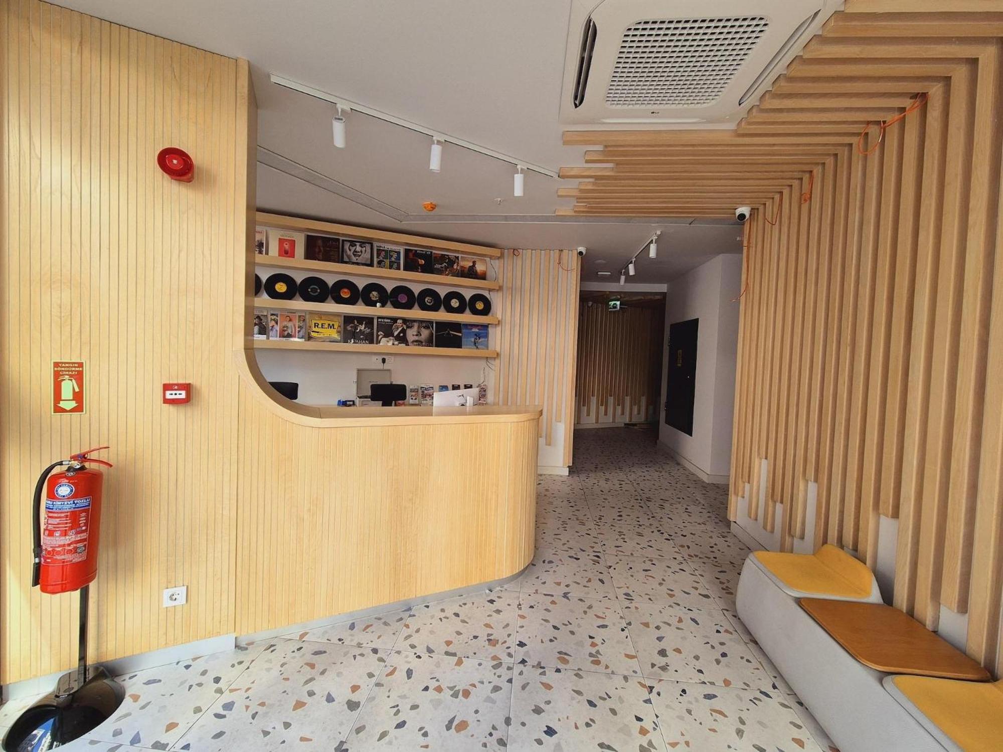 Bird Nest Suites - Image 86