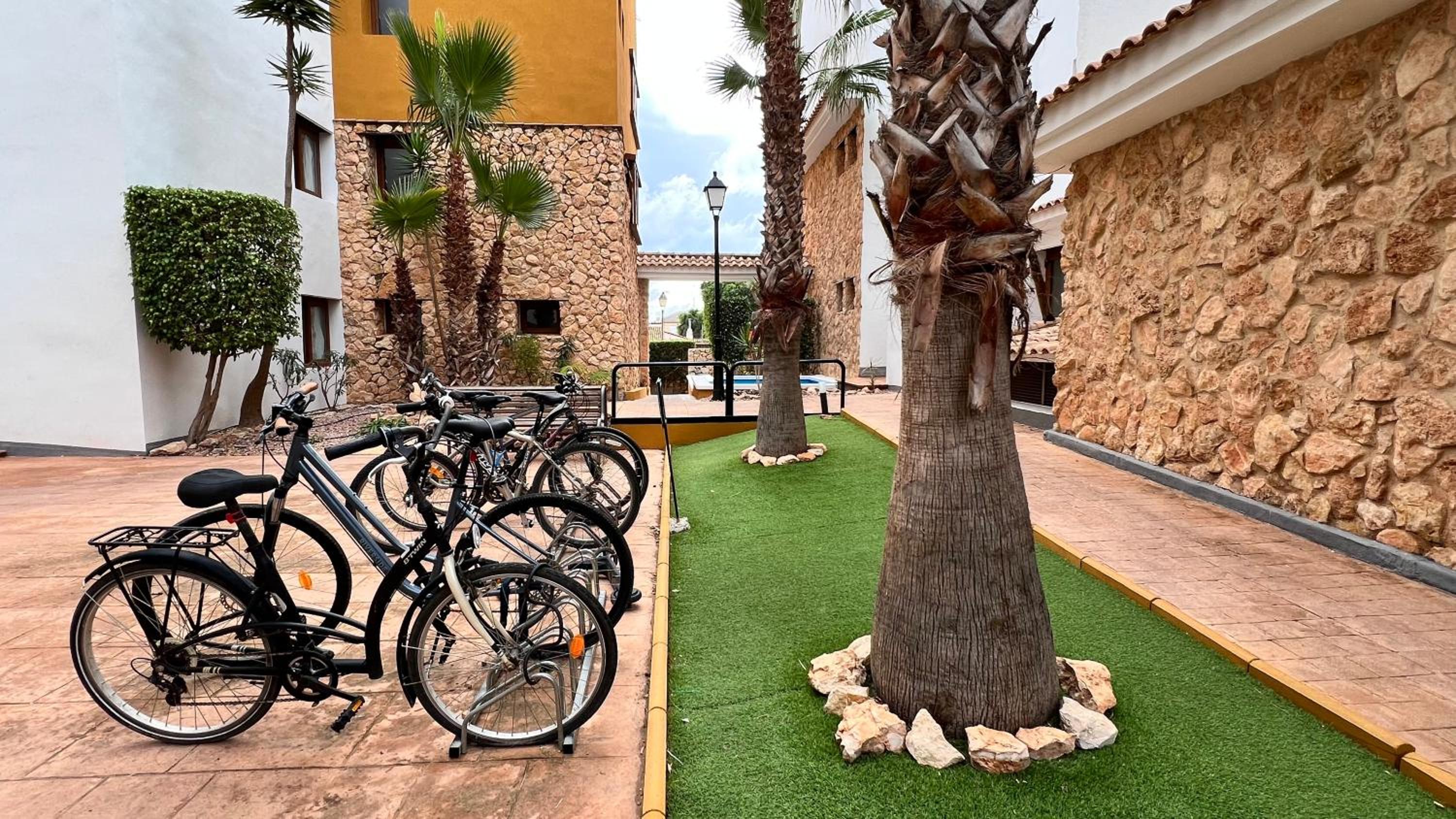 activities & amenities