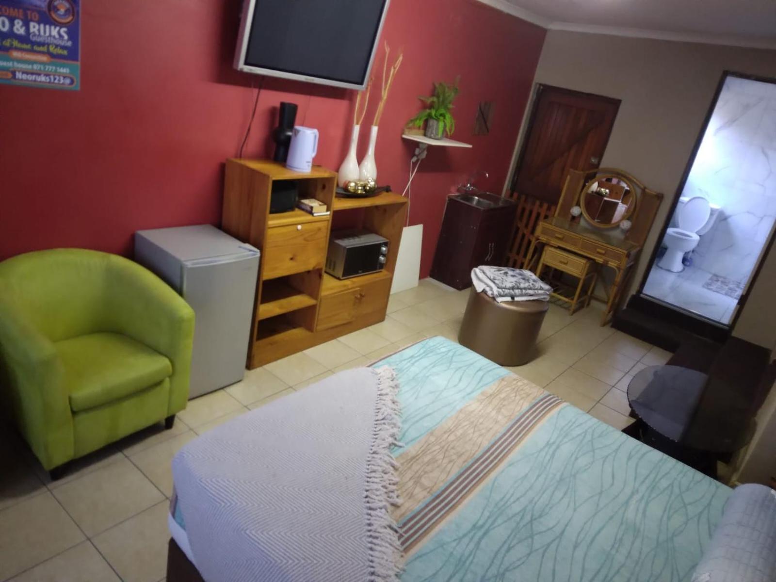 Neo & Ruks Bellville Guesthouse view 5