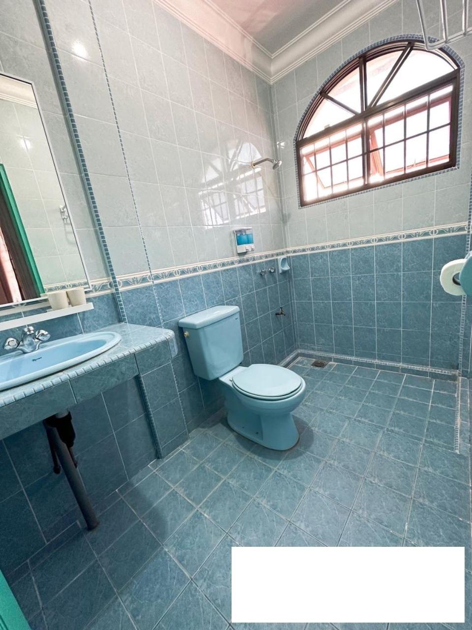 Ling's Homestay Miri photo 6