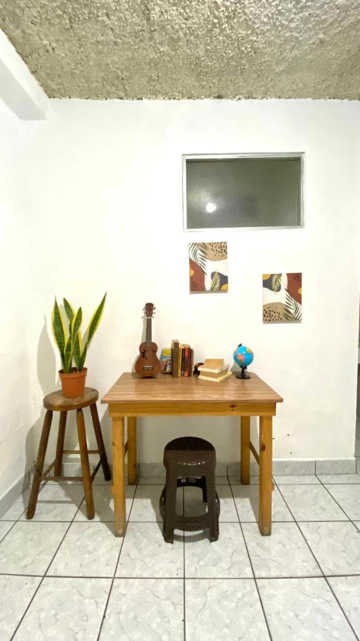 AmaviHouse