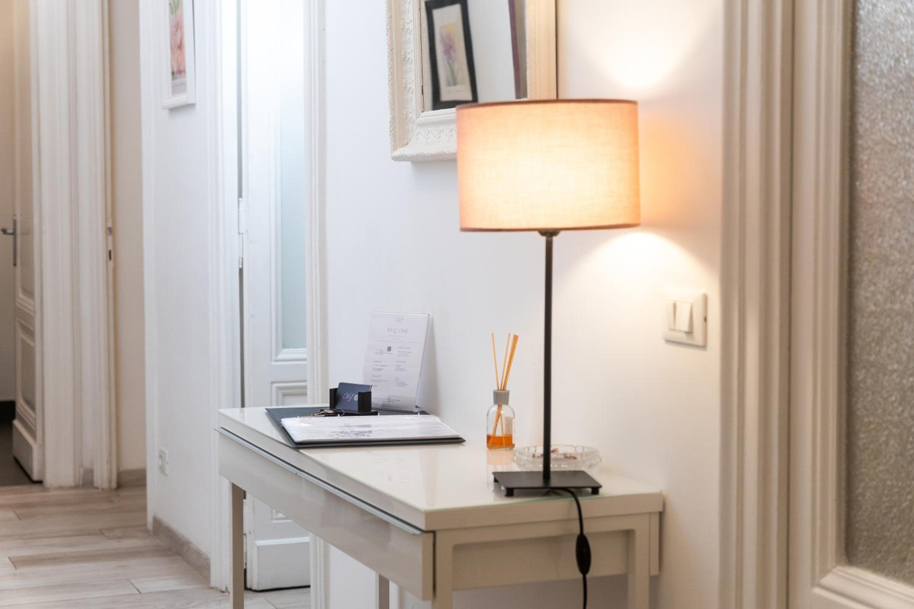C&Y Apartments - Roma Vaticano St Peter - Luxe Penthouse Flat