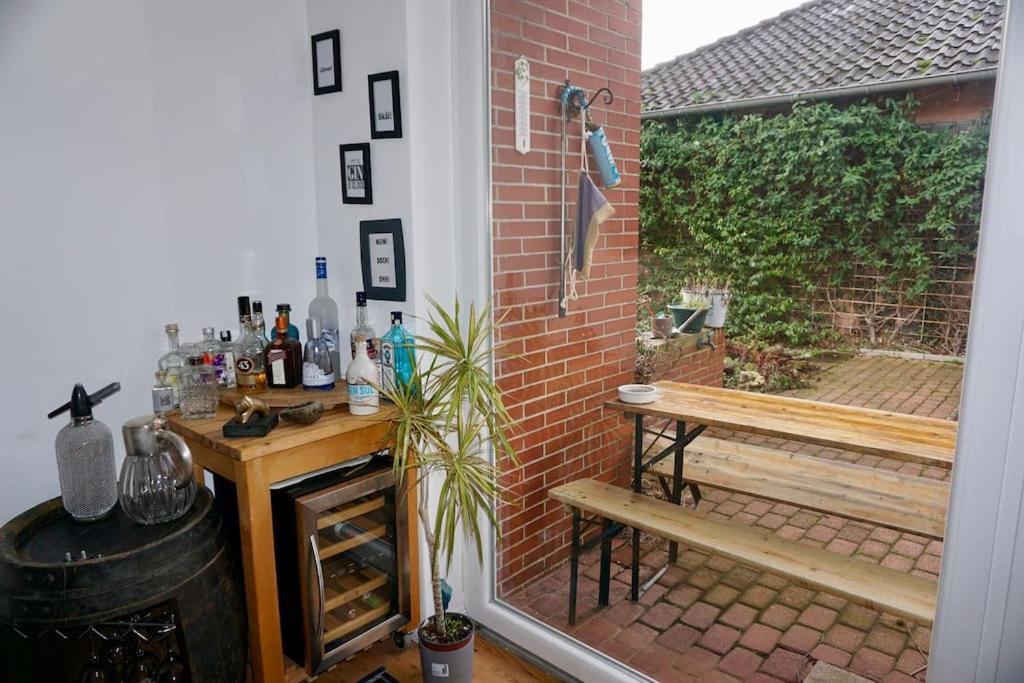 Haus mit Garten und Terrasse am Waldrand von Hameln