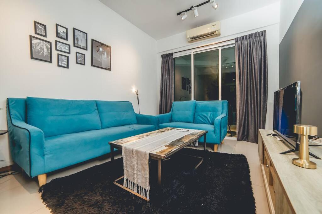 Grandview Scenic Charm 3BR8pax midvalley Pooltable by Our Stay