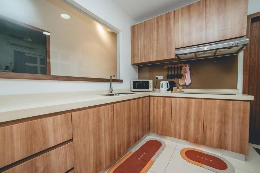 Grandview Scenic Charm 3BR8pax midvalley Pooltable by Our Stay