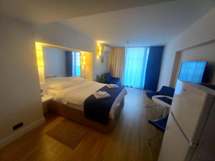 Sea VIP Apartments 20