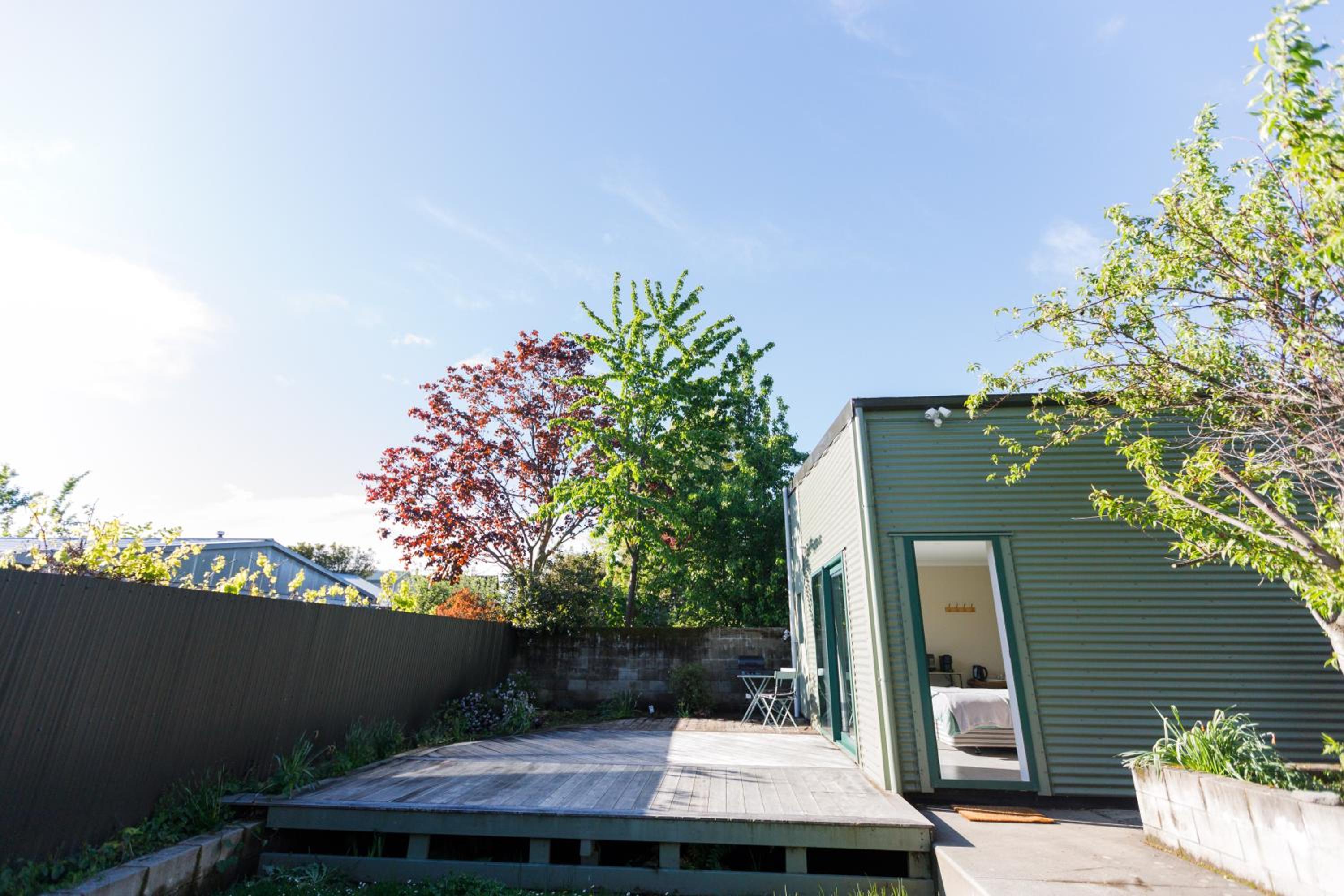 Private Guesthouse in Wanaka view 5