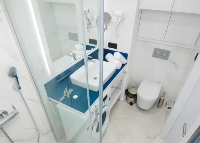 Sea VIP Apartments 22 view 2