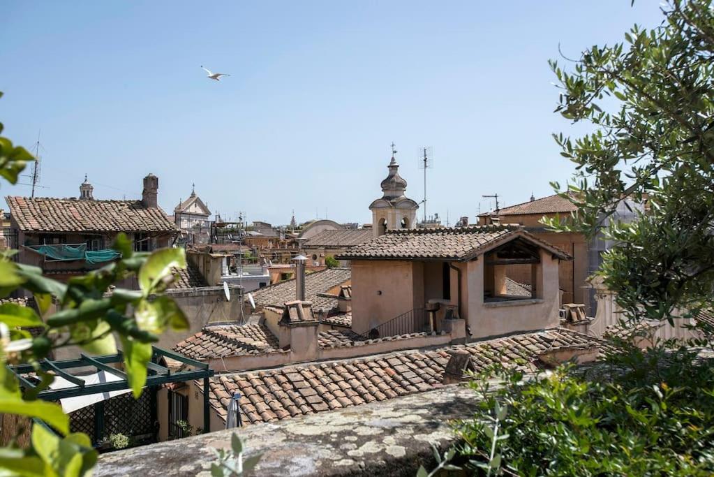 Exclusive City Views from a Sunny Attic Apartment!