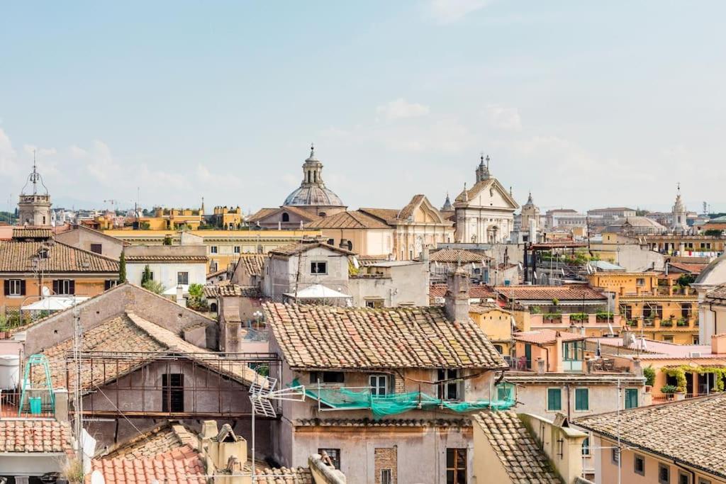 Exclusive City Views from a Sunny Attic Apartment!