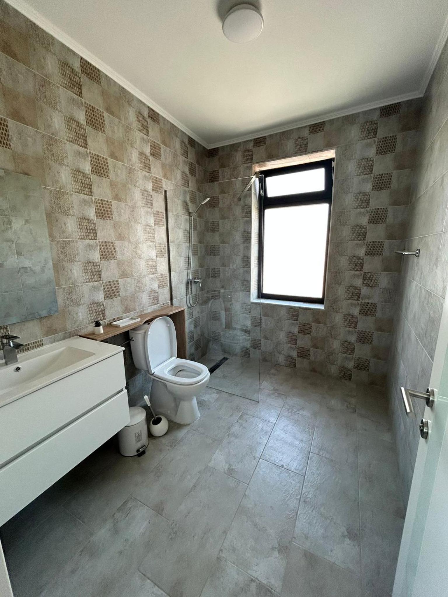 Axon Apartments