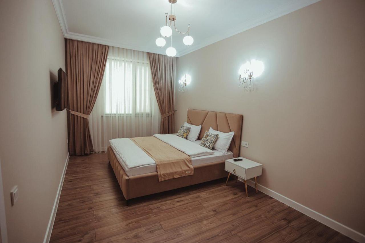 Home Apartment Luxe view 3