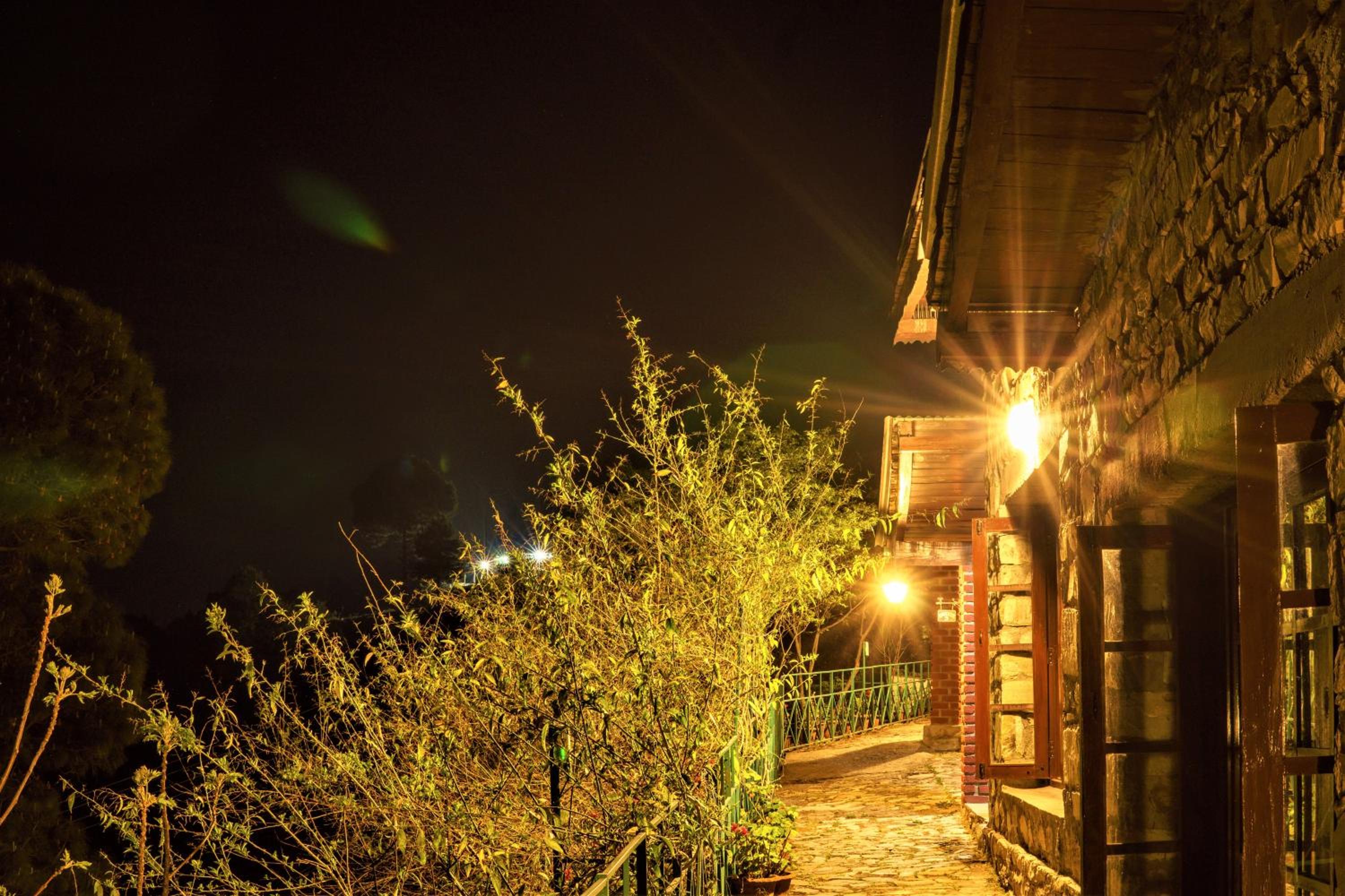 Photo 32