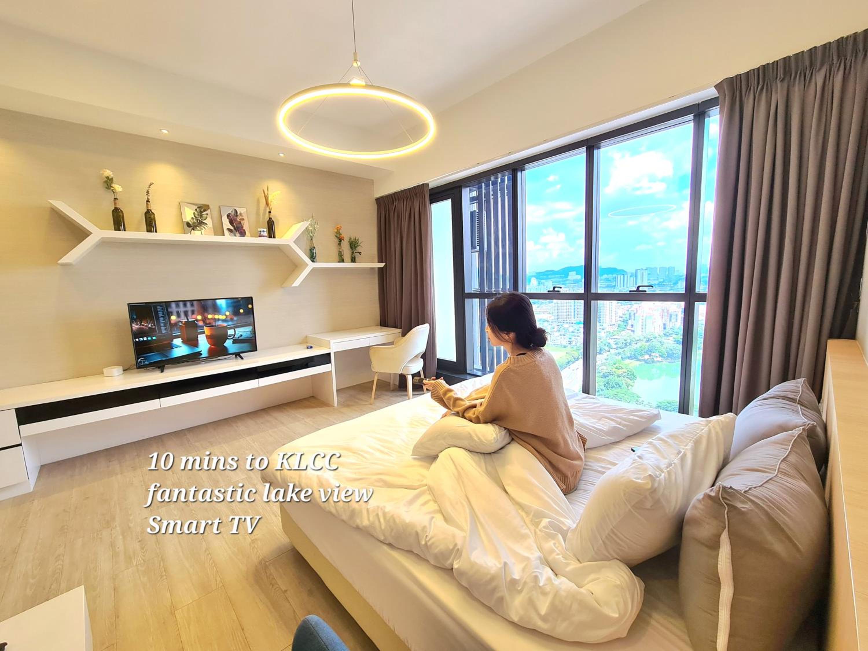 M city service suite KLCC