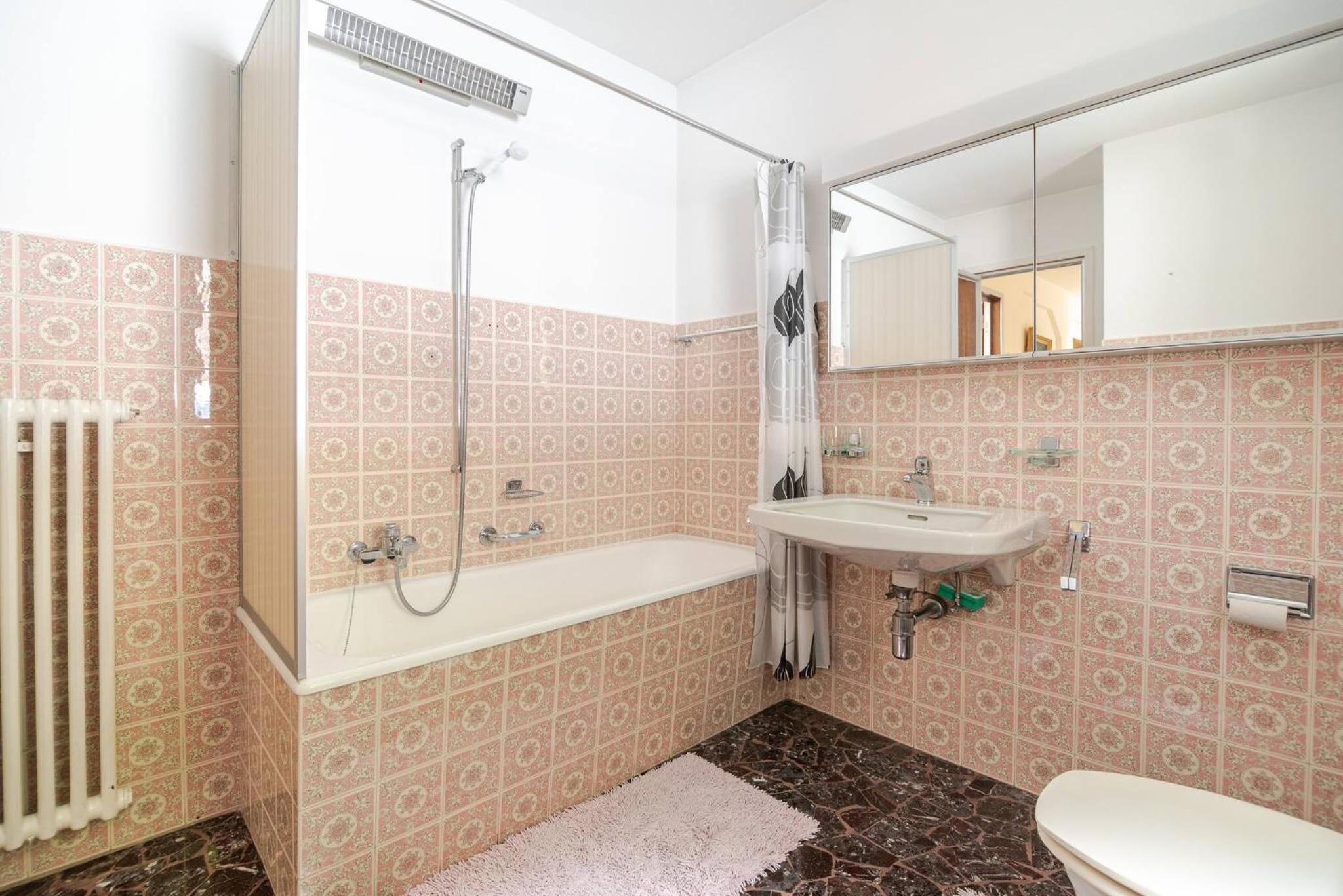 Casa privata con Piscina a 150m dal Lago