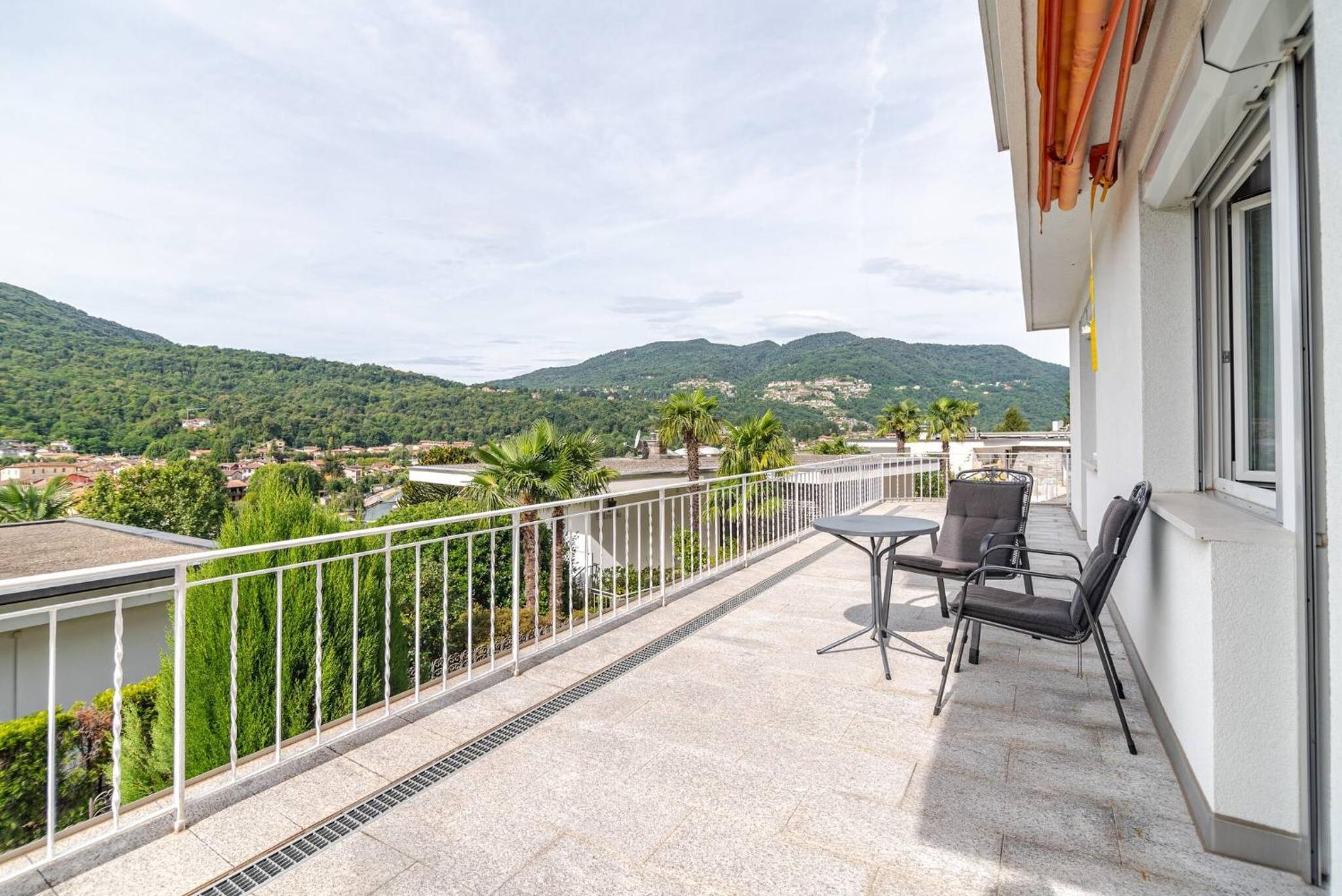 Casa privata con Piscina a 150m dal Lago