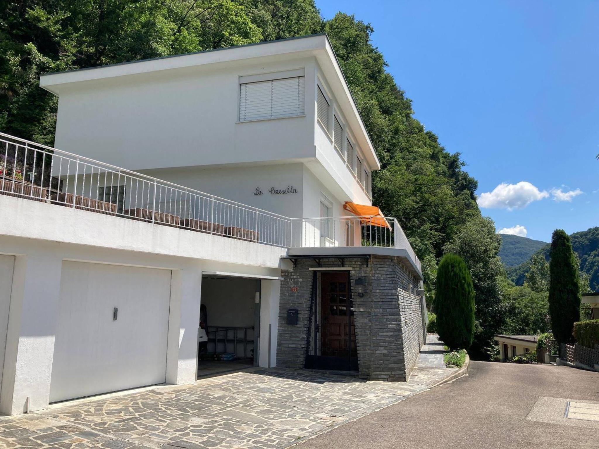 Casa privata con Piscina a 150m dal Lago