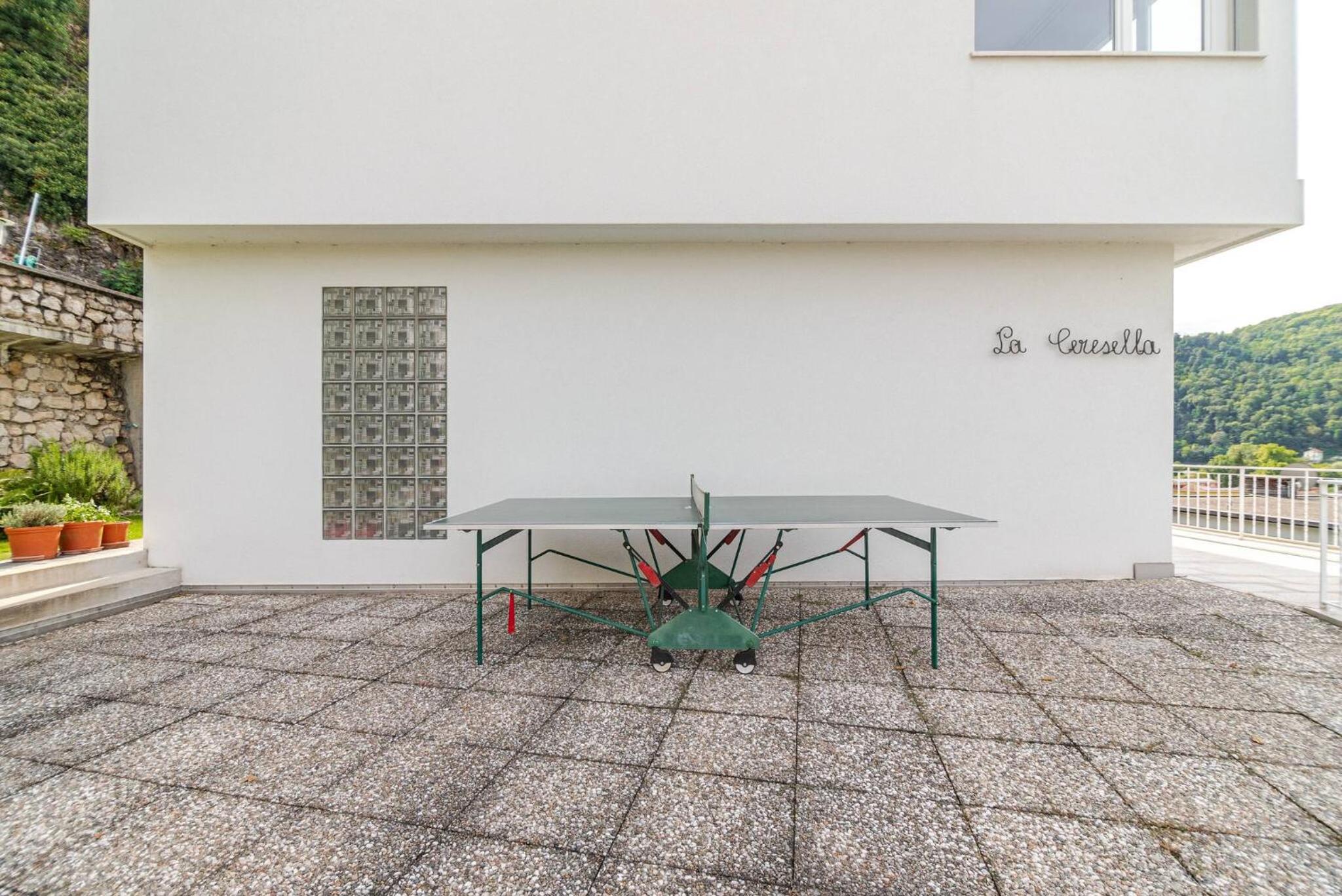 Casa privata con Piscina a 150m dal Lago
