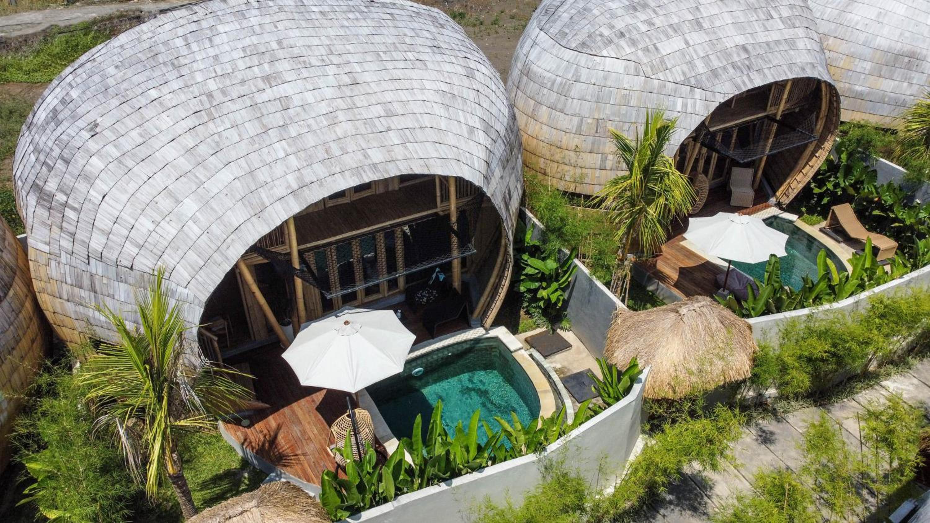 Luxury Bamboo Villa near Beach view 5