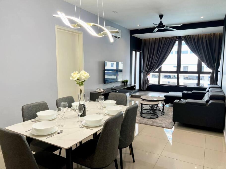 Bali Melaka 2BR-2Park-Wi-fi-6pax-nr Jonker photo 7