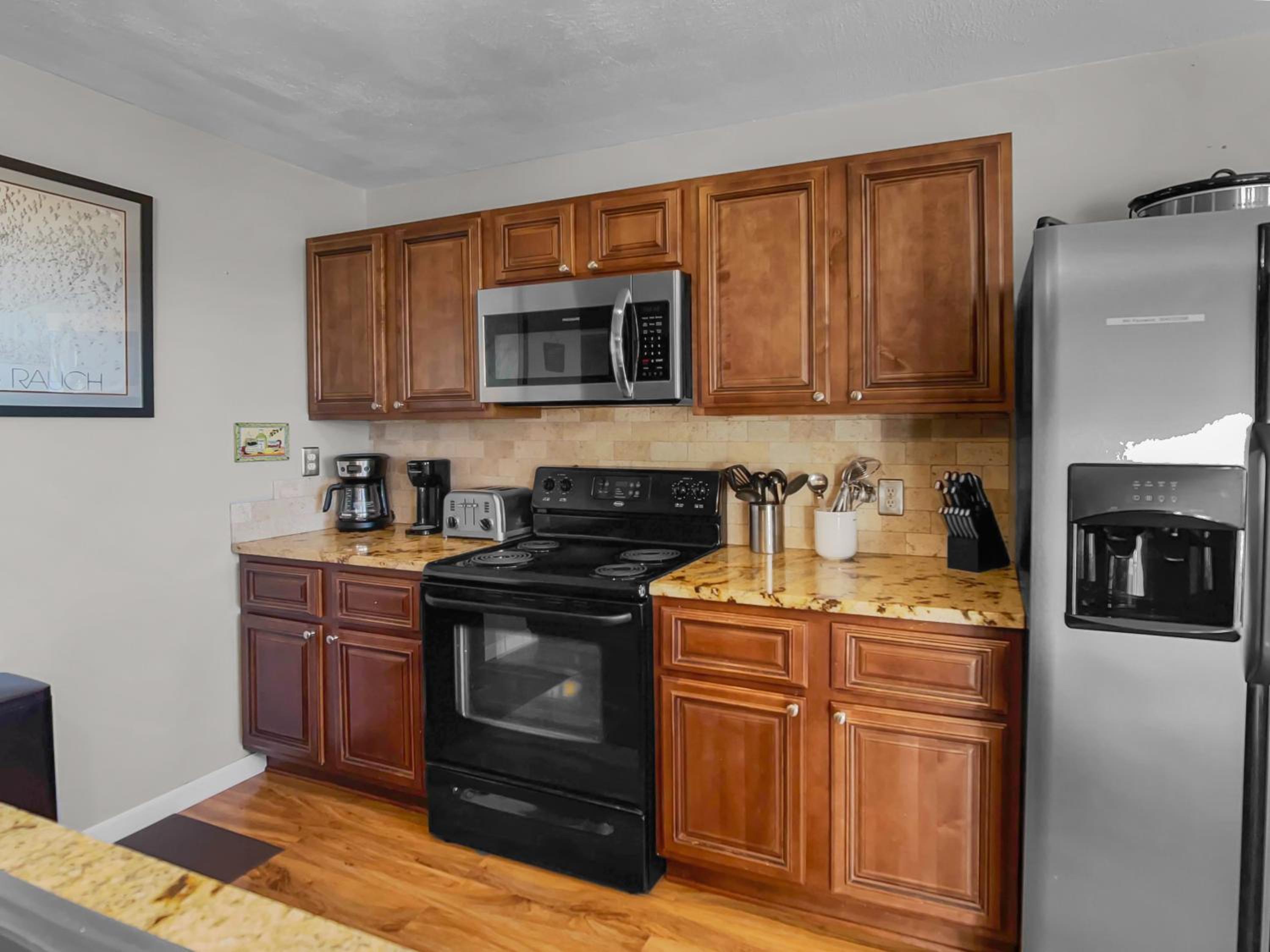 Summit205C Across From Village Sleep 10 VIEWS WiFi Fireplace view 4