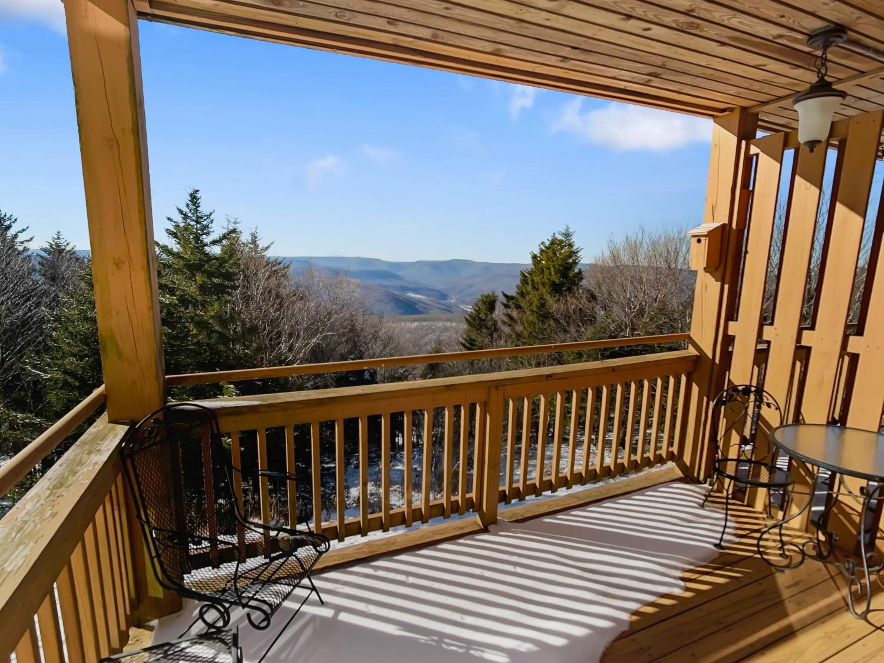 Summit205C Across From Village Sleep 10 VIEWS WiFi Fireplace view 3