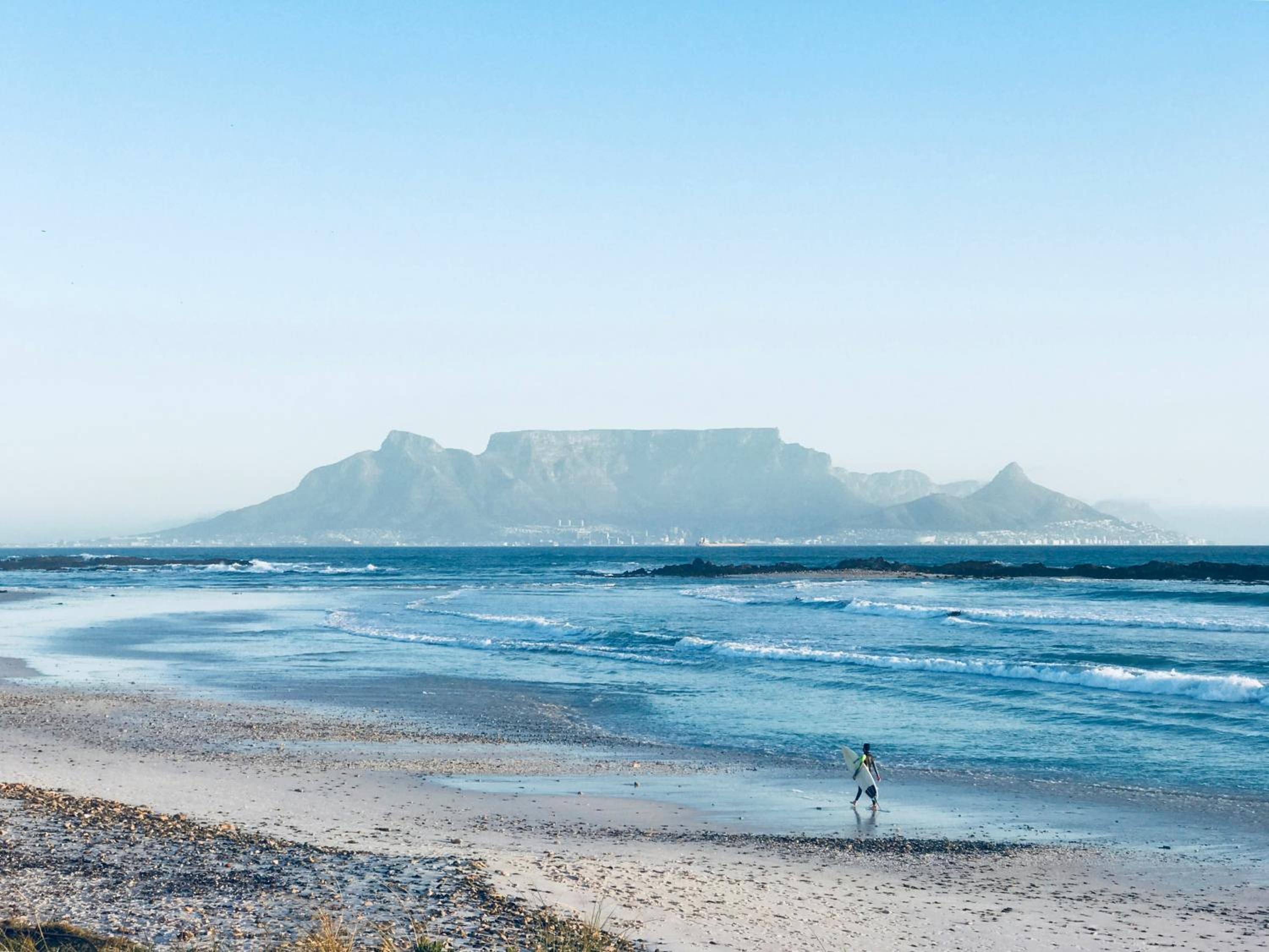 Coastal Beach & Mountain Retreat