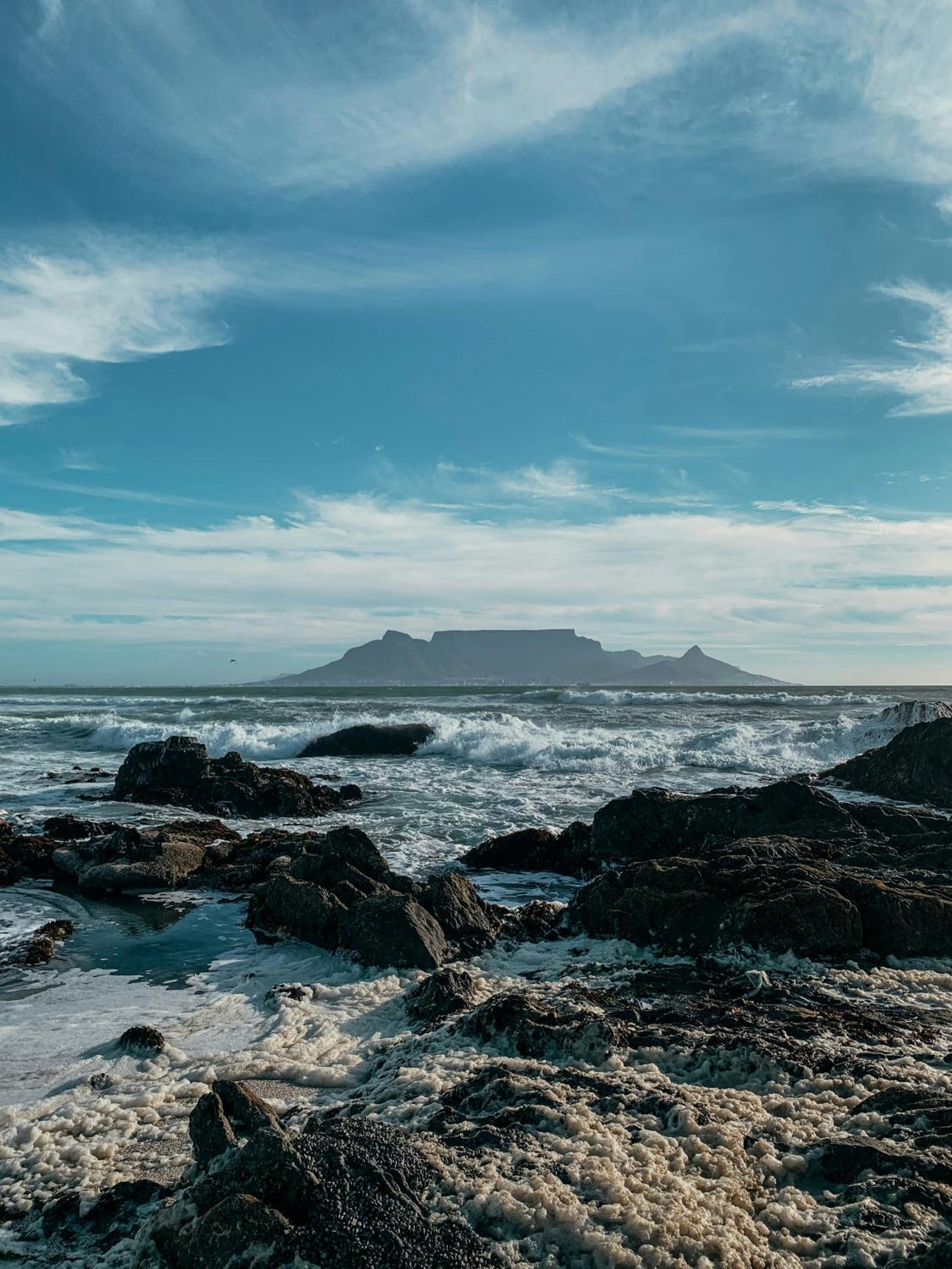 Coastal Beach & Mountain Retreat