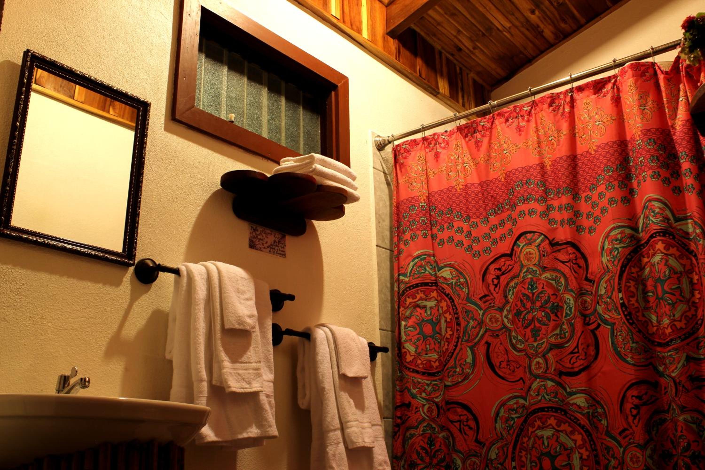 Camino Nuevo Monteverde Ecolodge