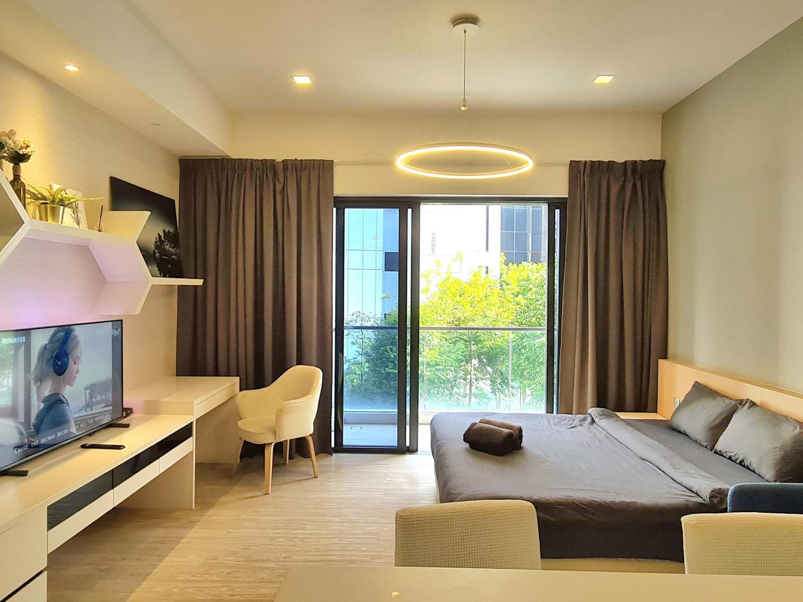 M city service suite KLCC