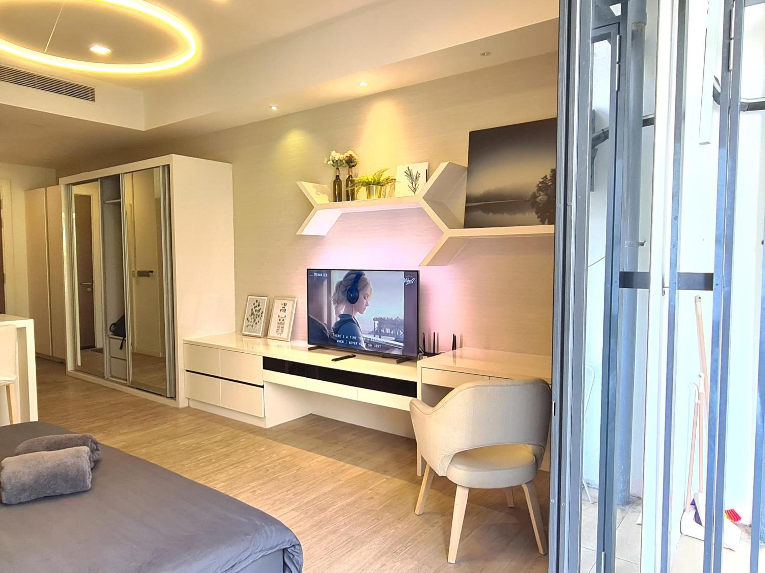 M city service suite KLCC