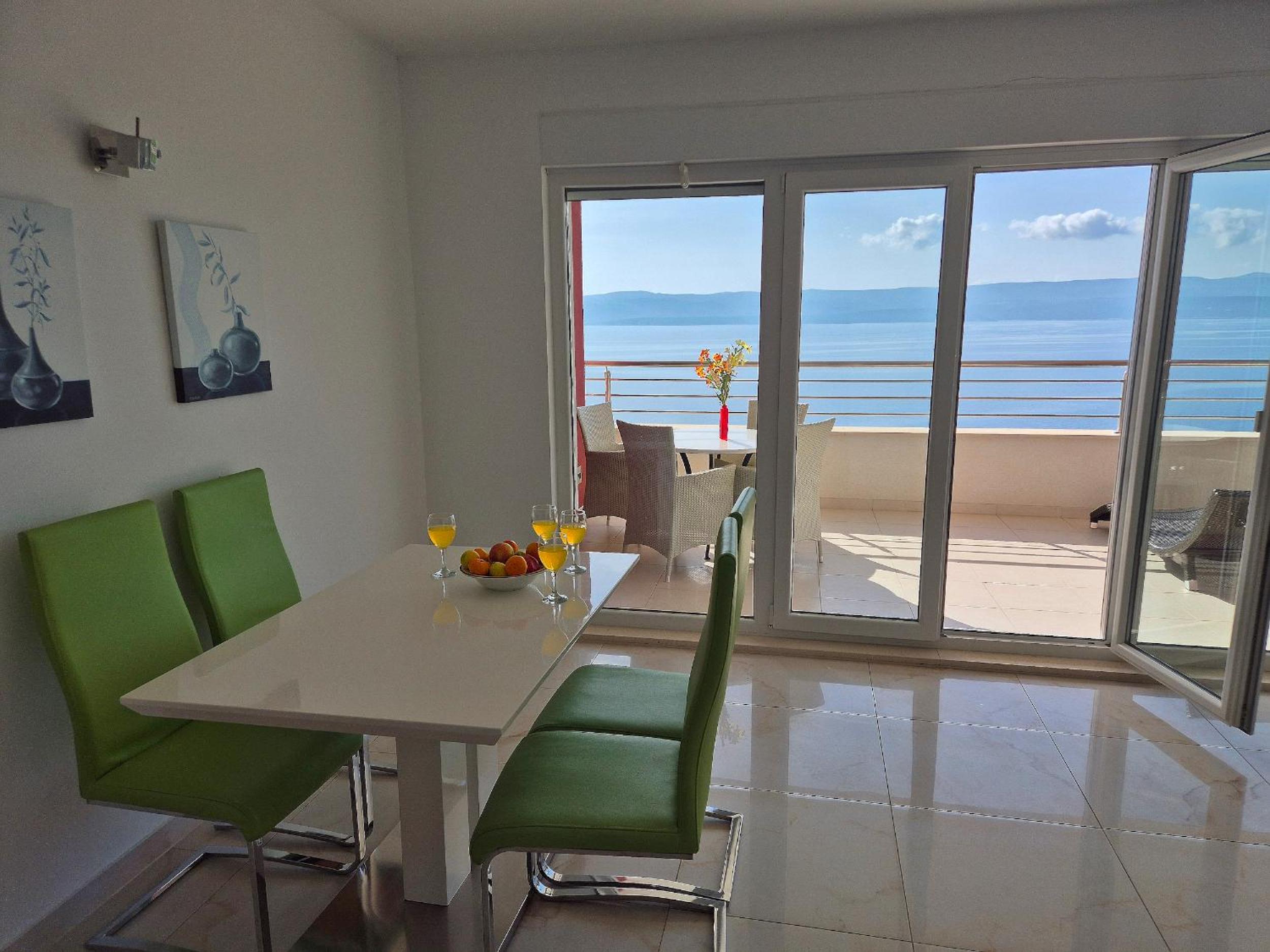 Photo 183