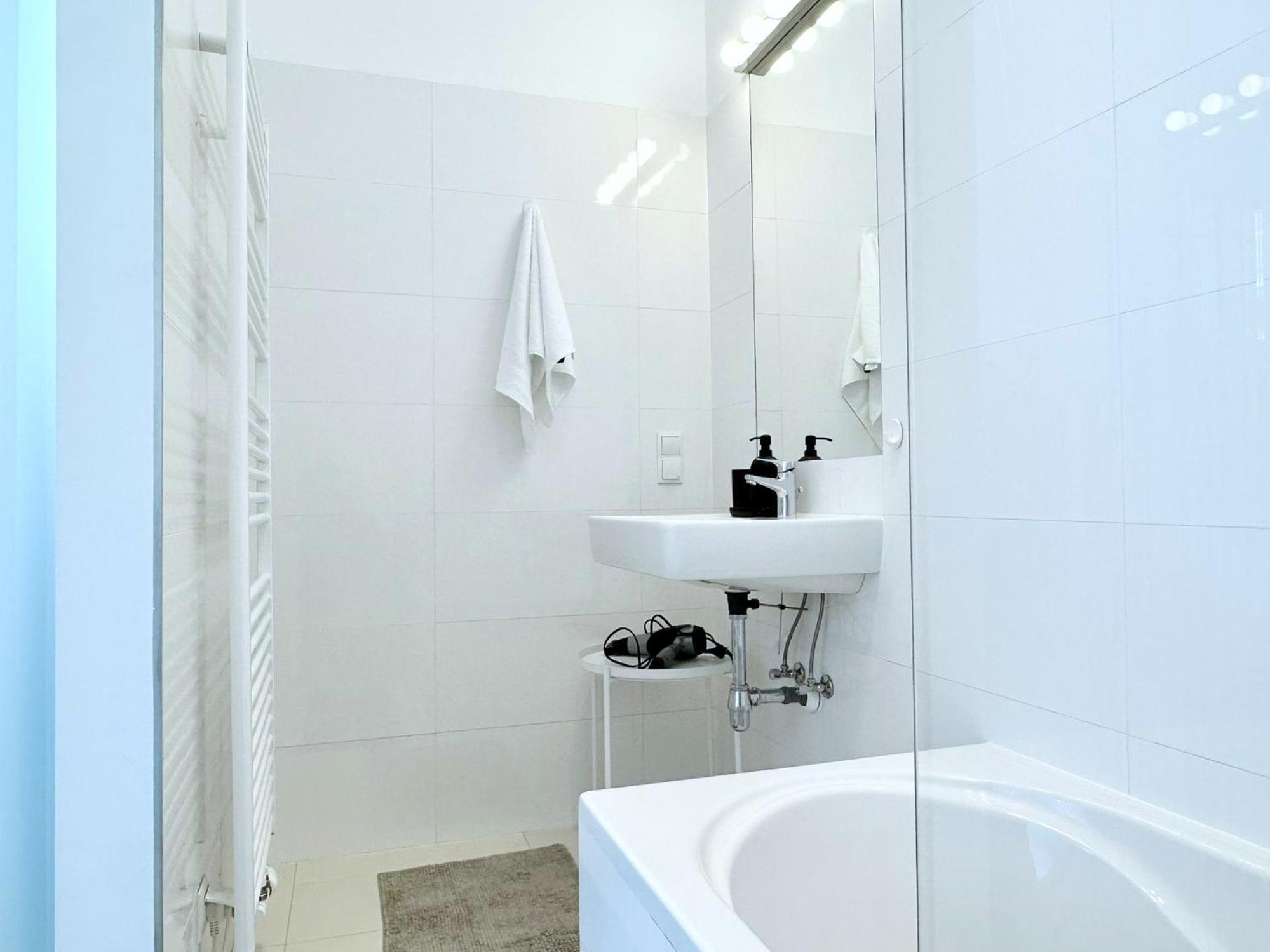 Cozy Apartments - 4 Min U6 Josefstädterstraße