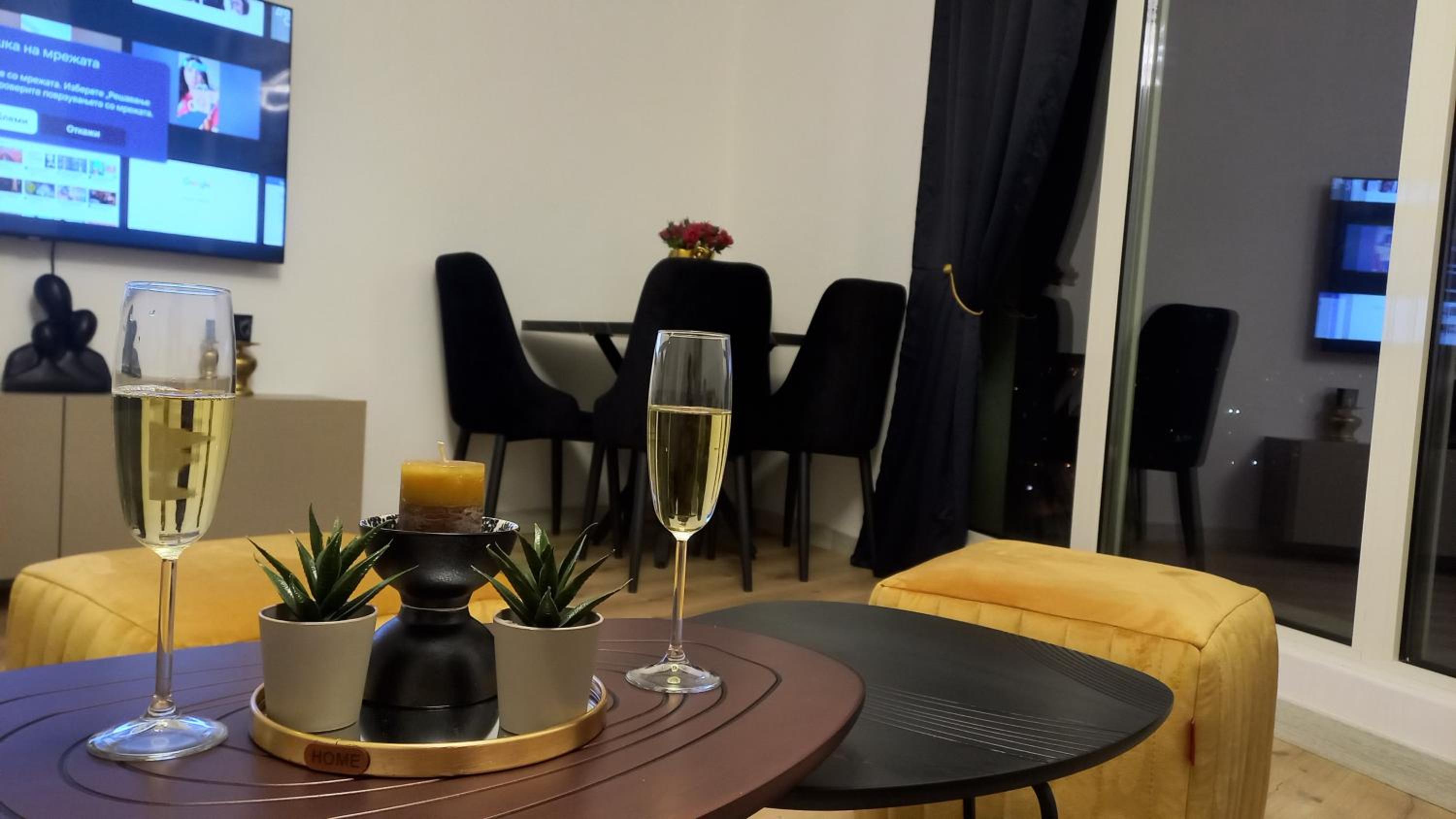 Luxesky Apartmen