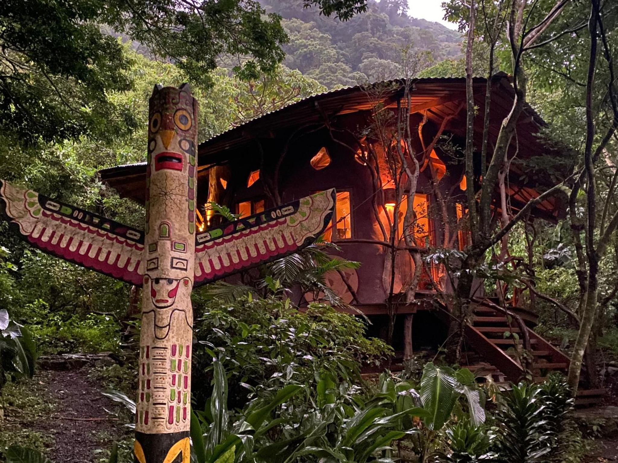 Camino Nuevo Monteverde Ecolodge