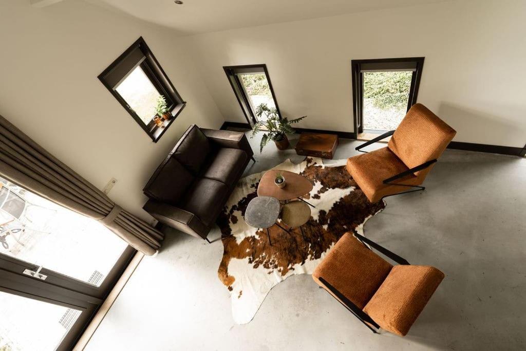 Sfeervolle woning in boerderijstijl view 4