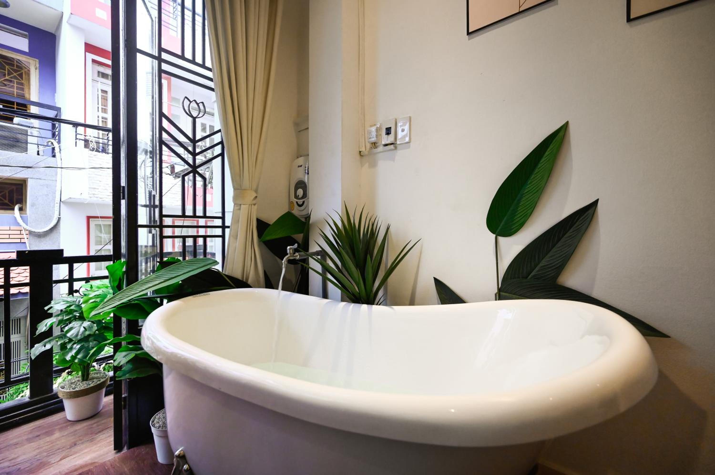 Saigon Hideout Home with Self-check-in