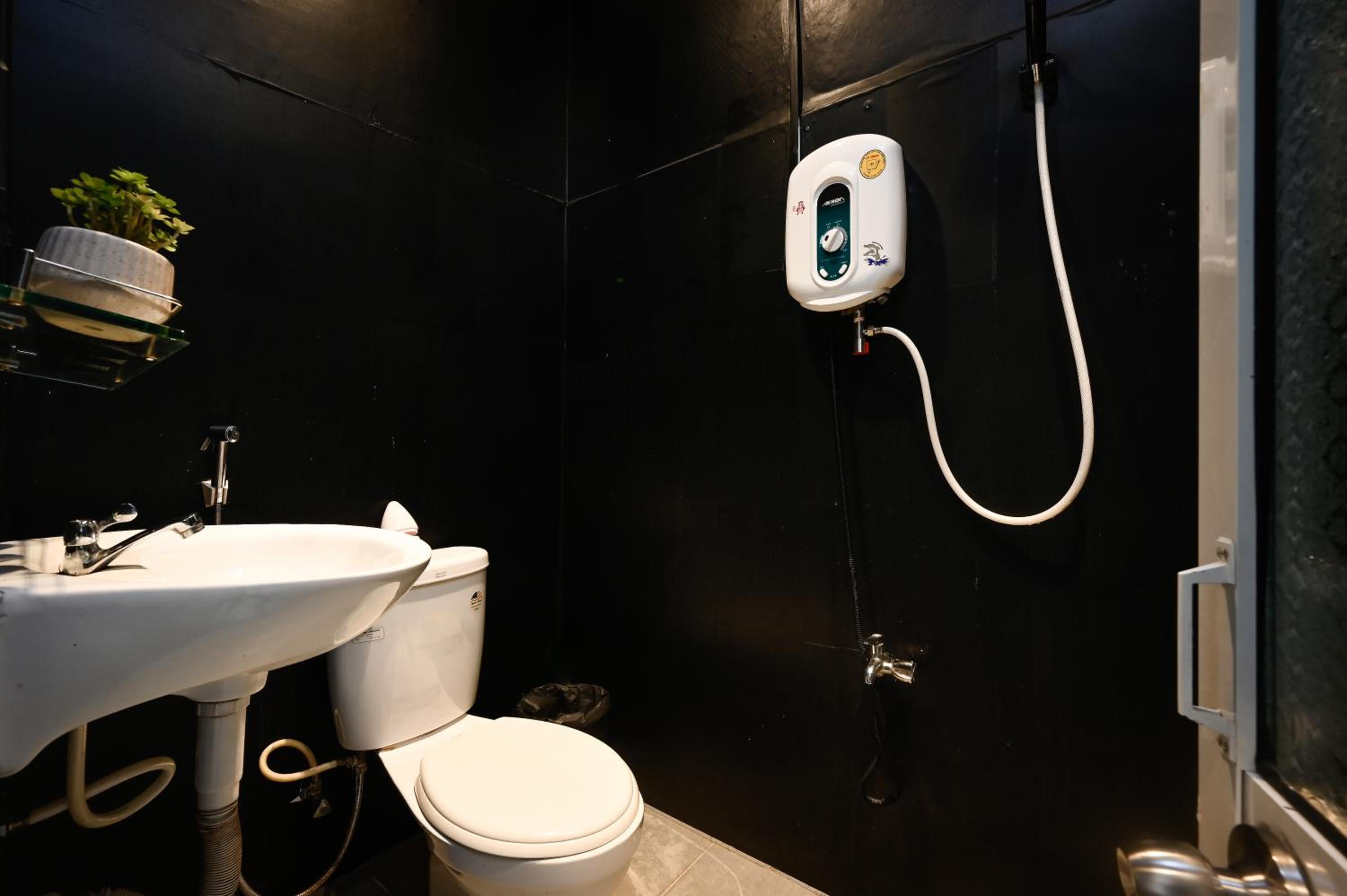 Saigon Hideout Home with Self-check-in