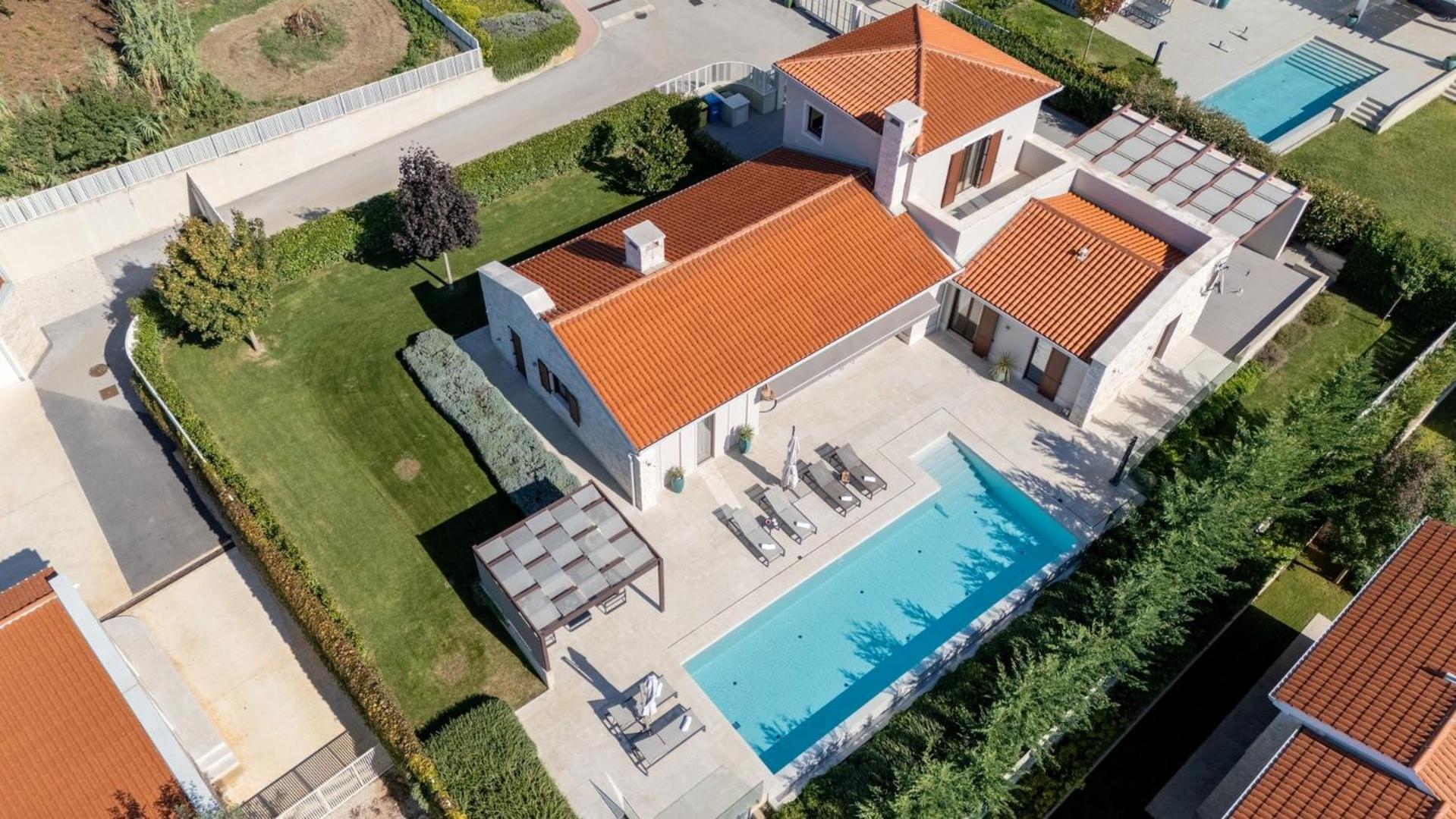 Villa Efa by Villas Holiday view 4