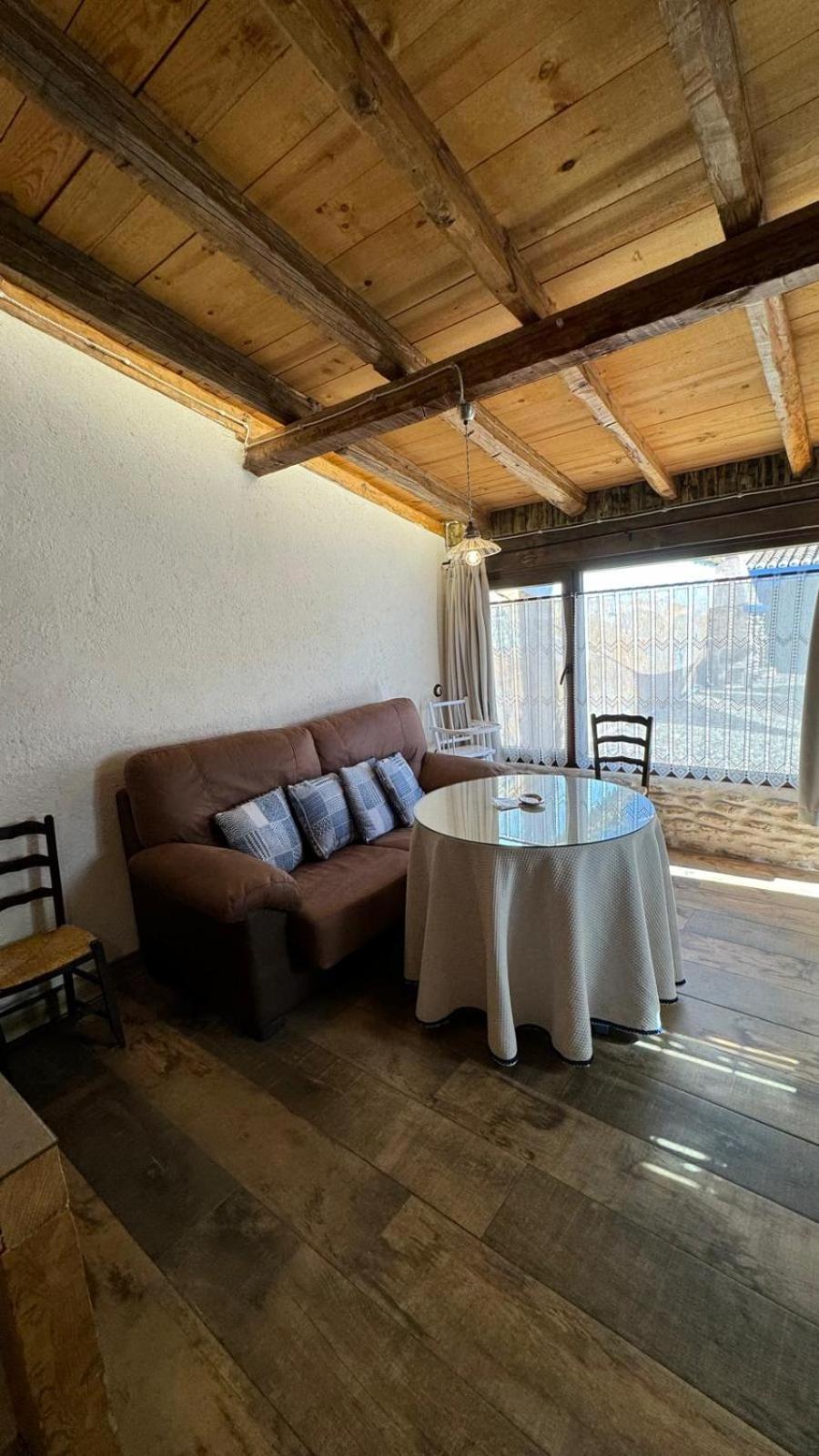 Casa Rural La Tia Lola