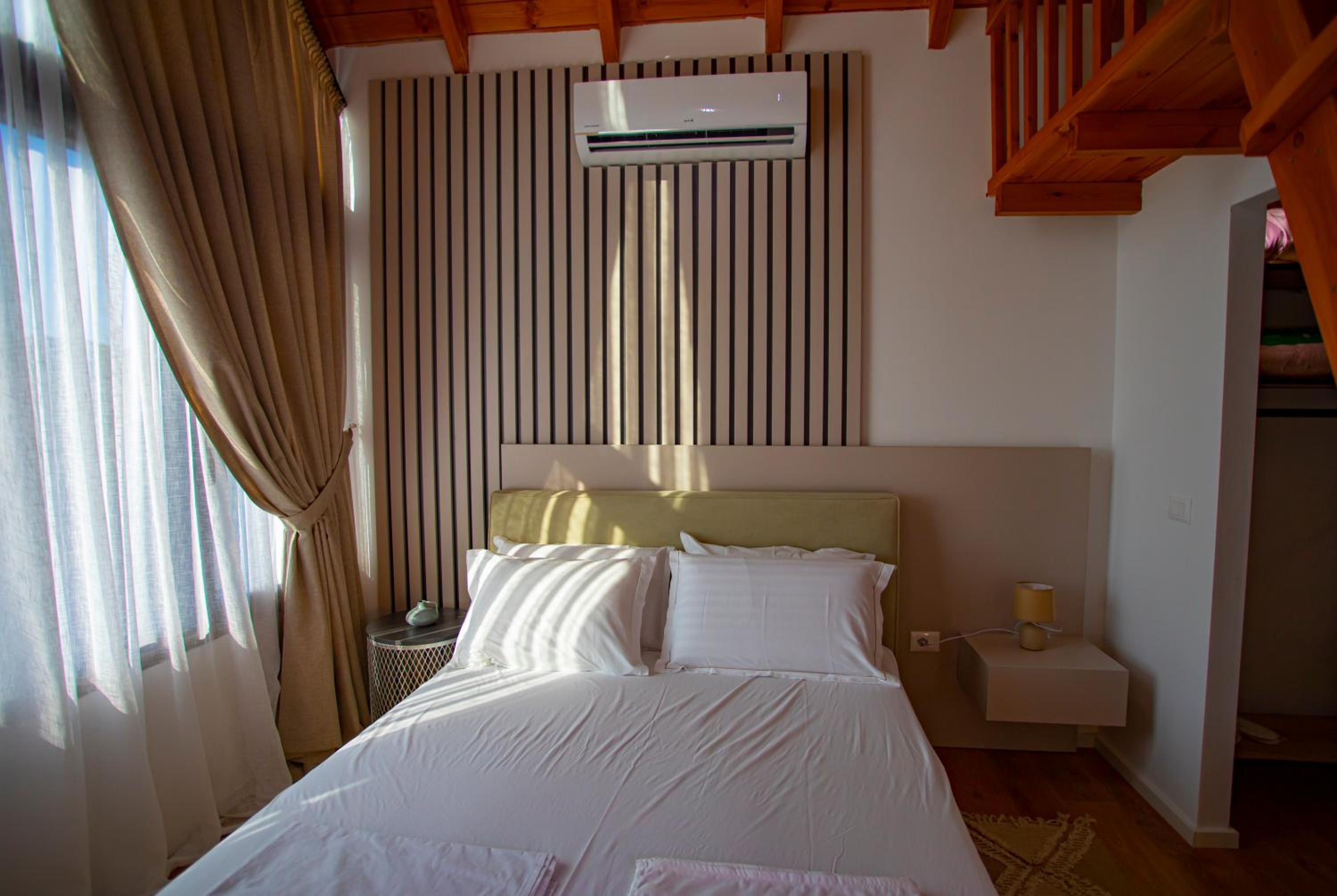 Hotel & Restorant Flamuri
