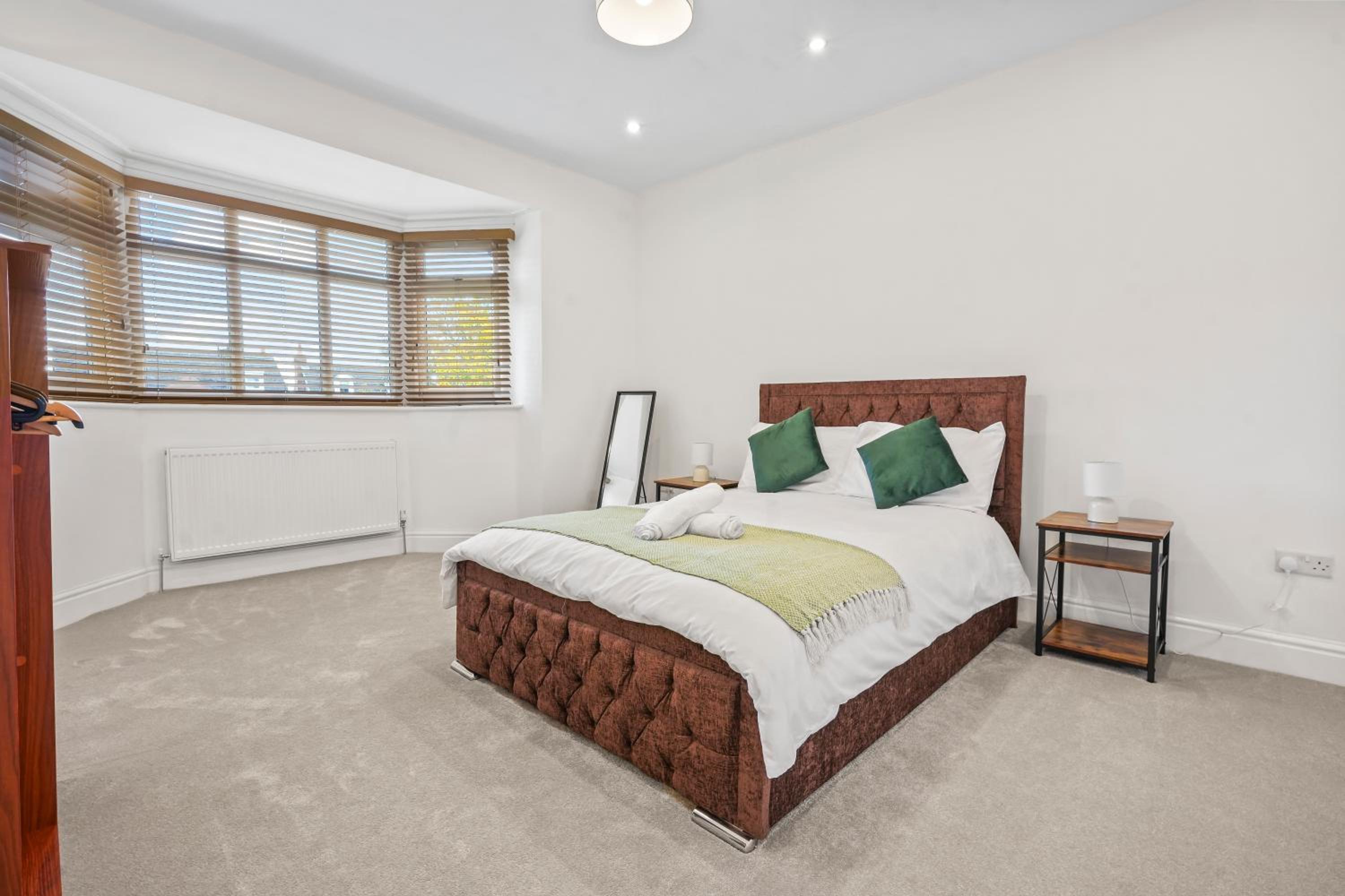 LUXURIOUS HOLIDAY HOME Bolton