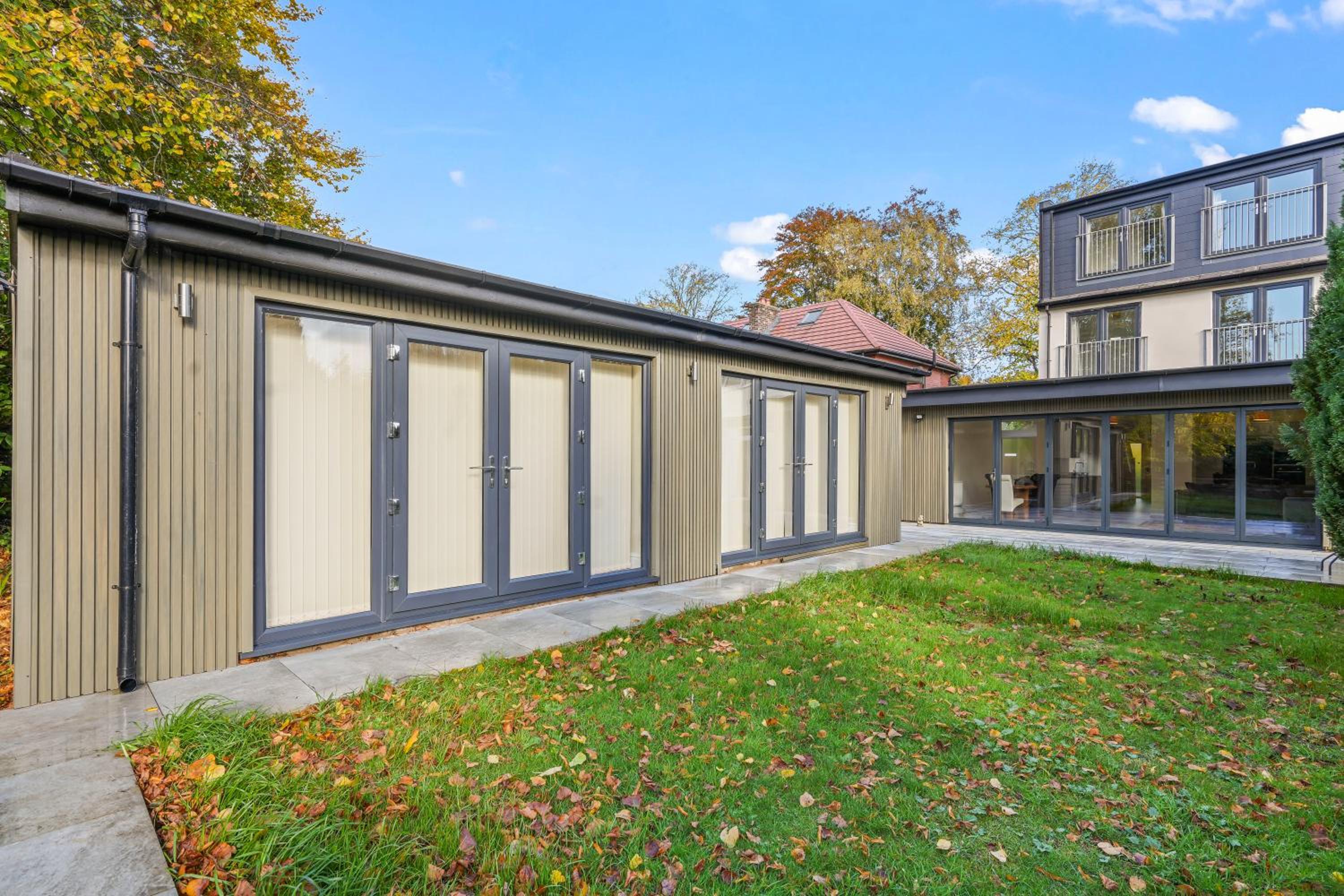 LUXURIOUS HOLIDAY HOME Bolton