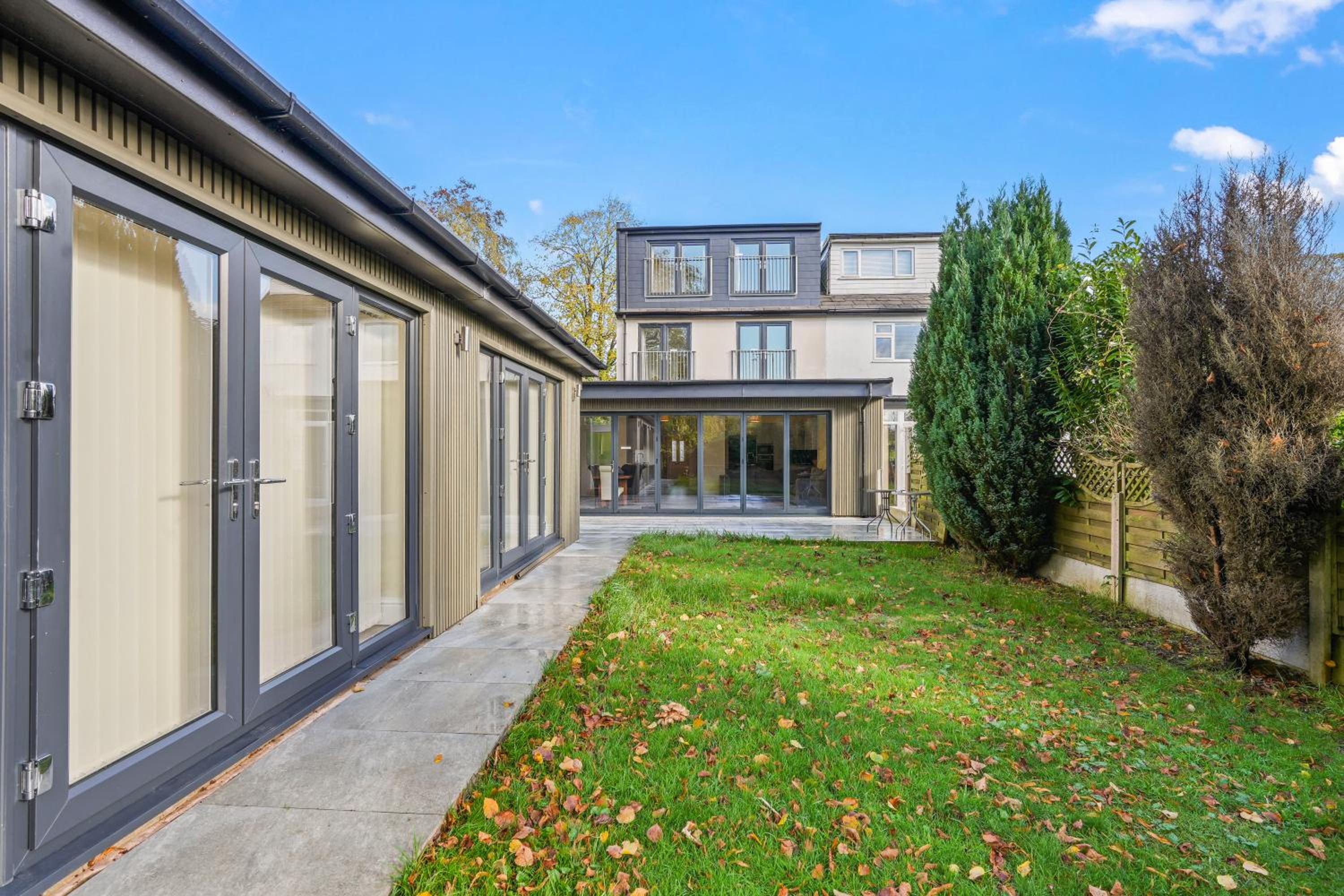 LUXURIOUS HOLIDAY HOME Bolton