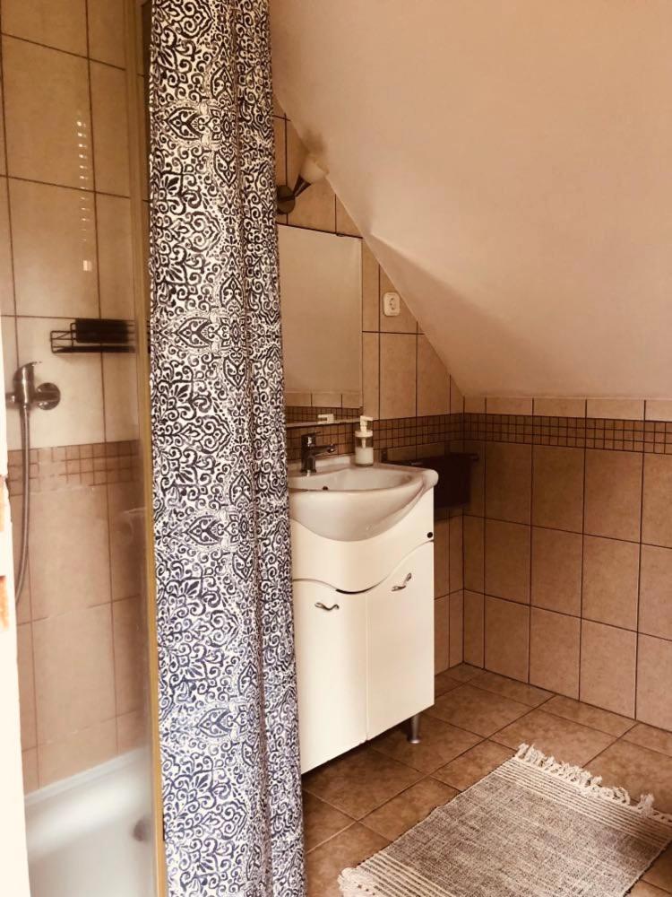 Repülőhal Apartmanház