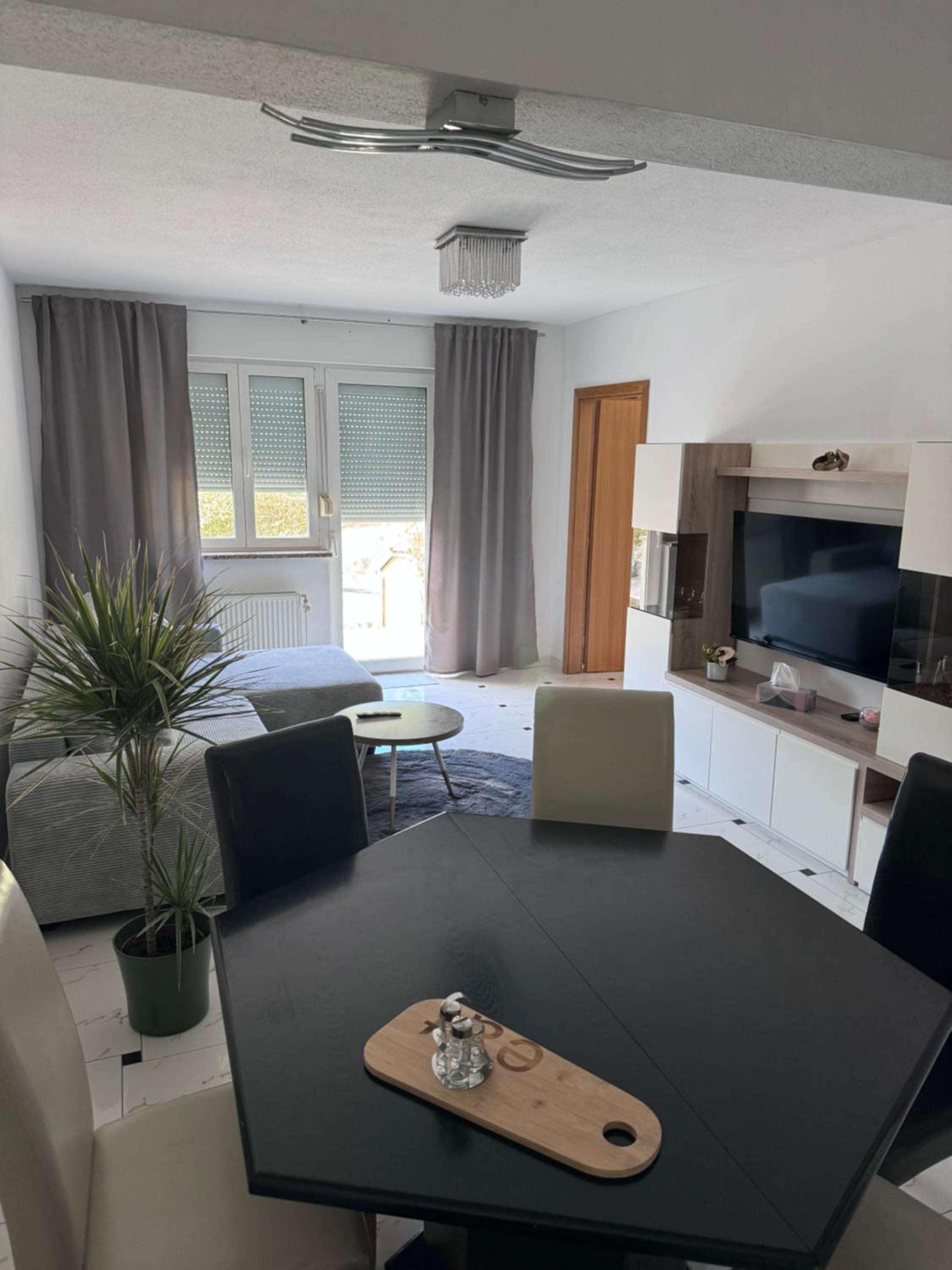 Apartments Matanovic