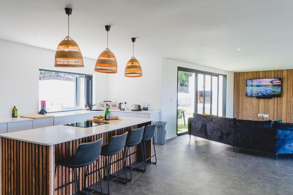 Dive into Luxury - Spacious Modern House with Pool view 4